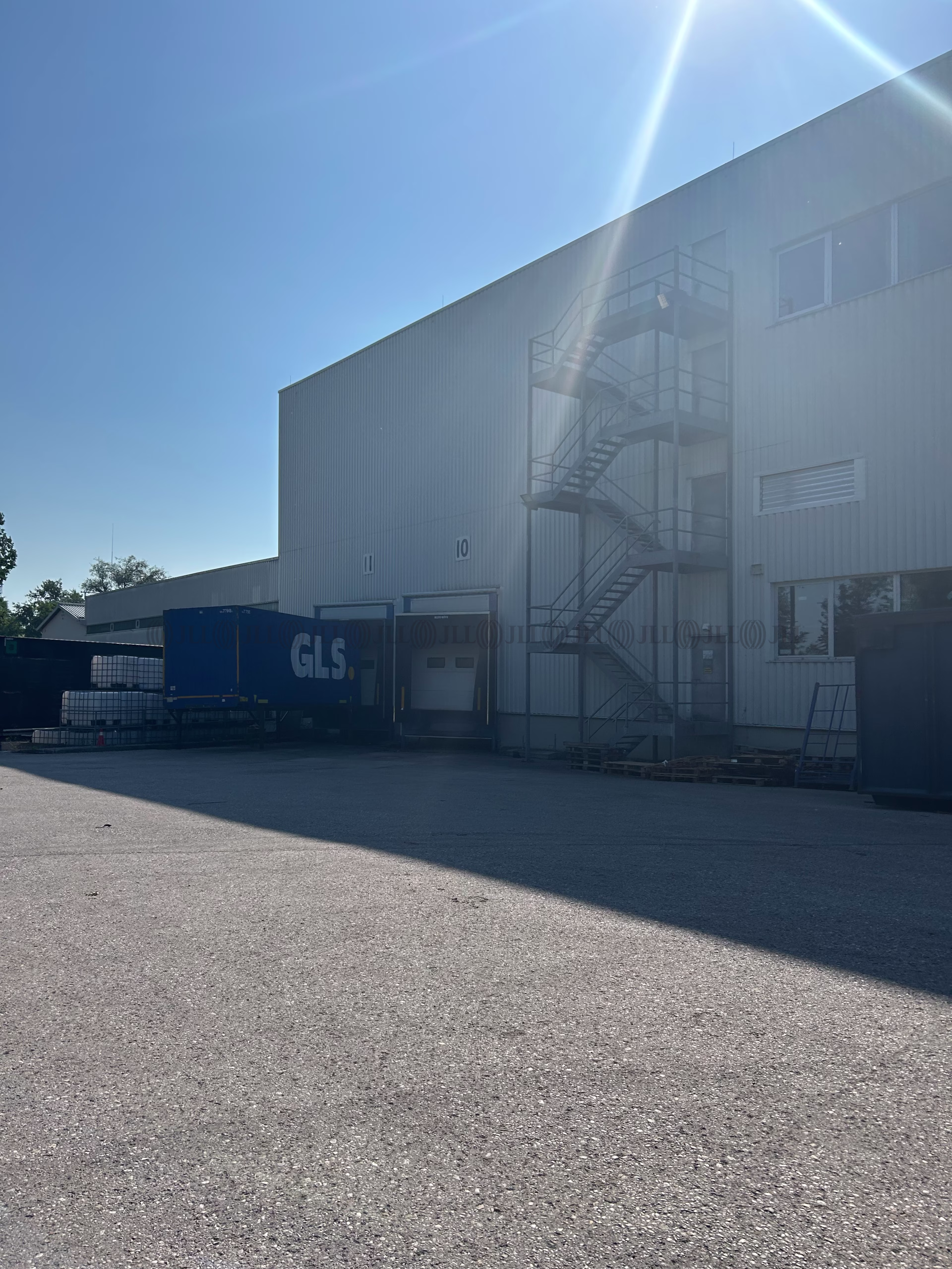 Hallen - Weilheim i. OB - M2702