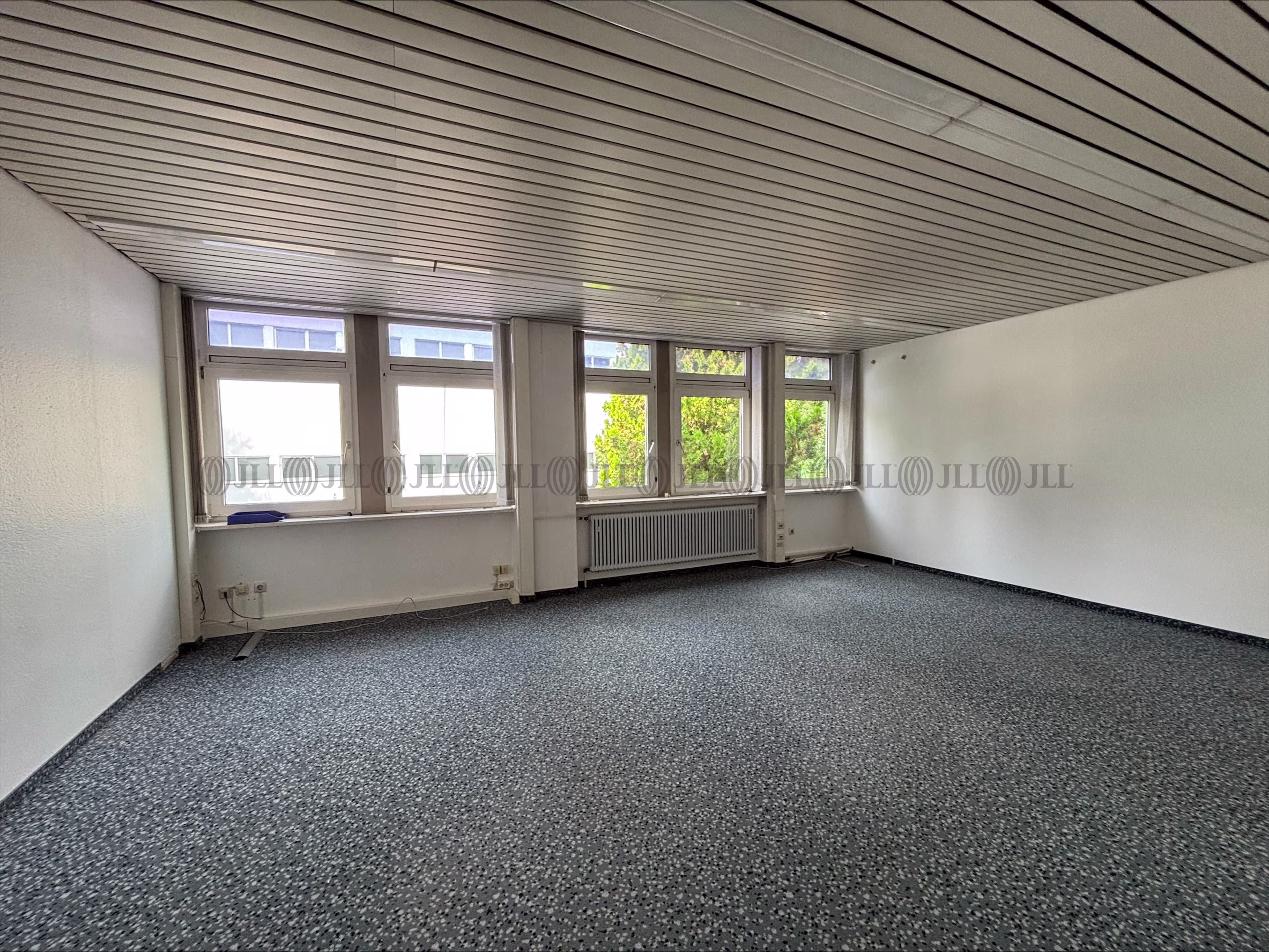 Hallen - Nürnberg, Nordöstliche Außenstadt - M2726