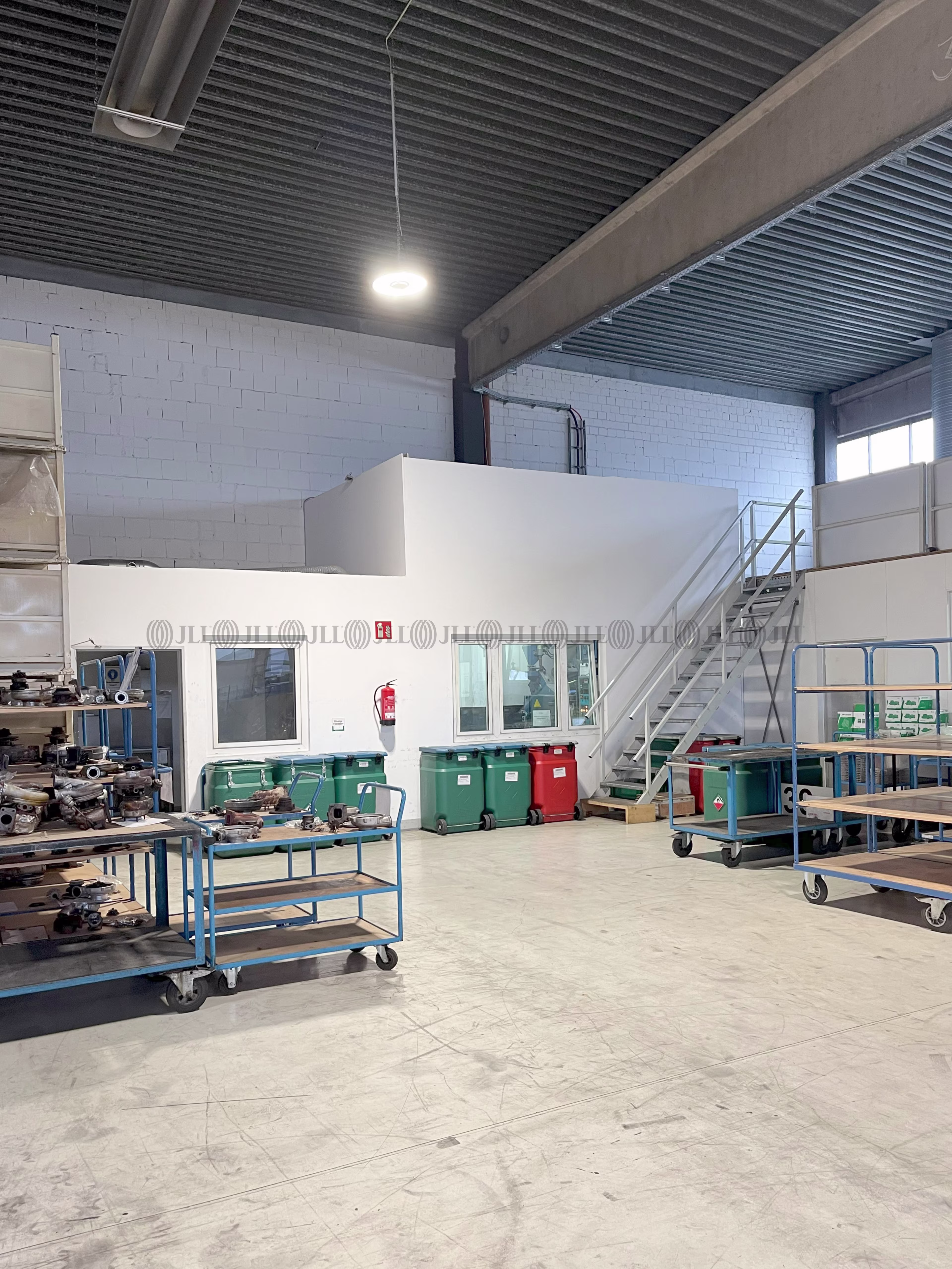 Hallen - Köln, Lövenich - K1816