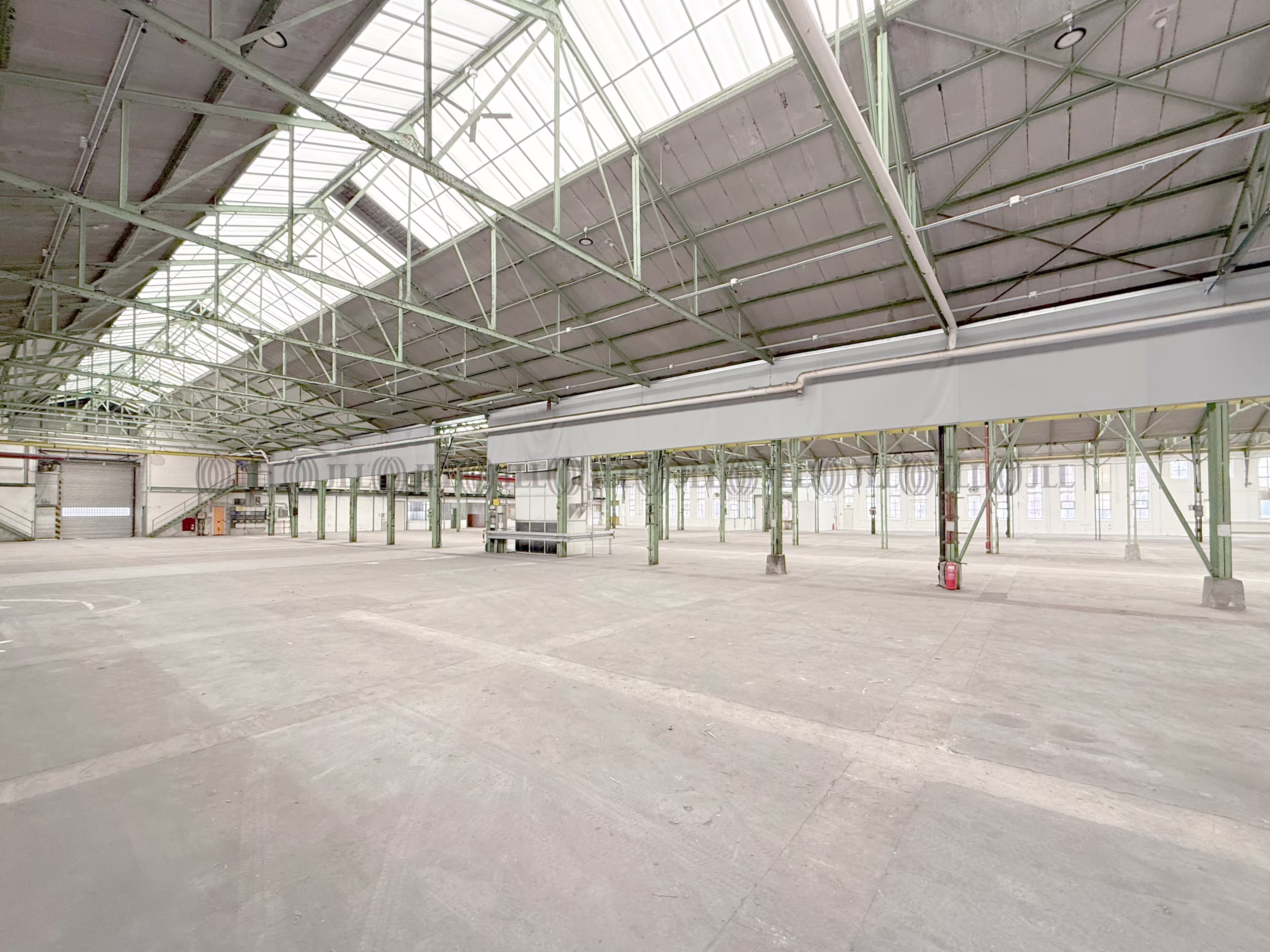 Hallen - Remscheid - D1057