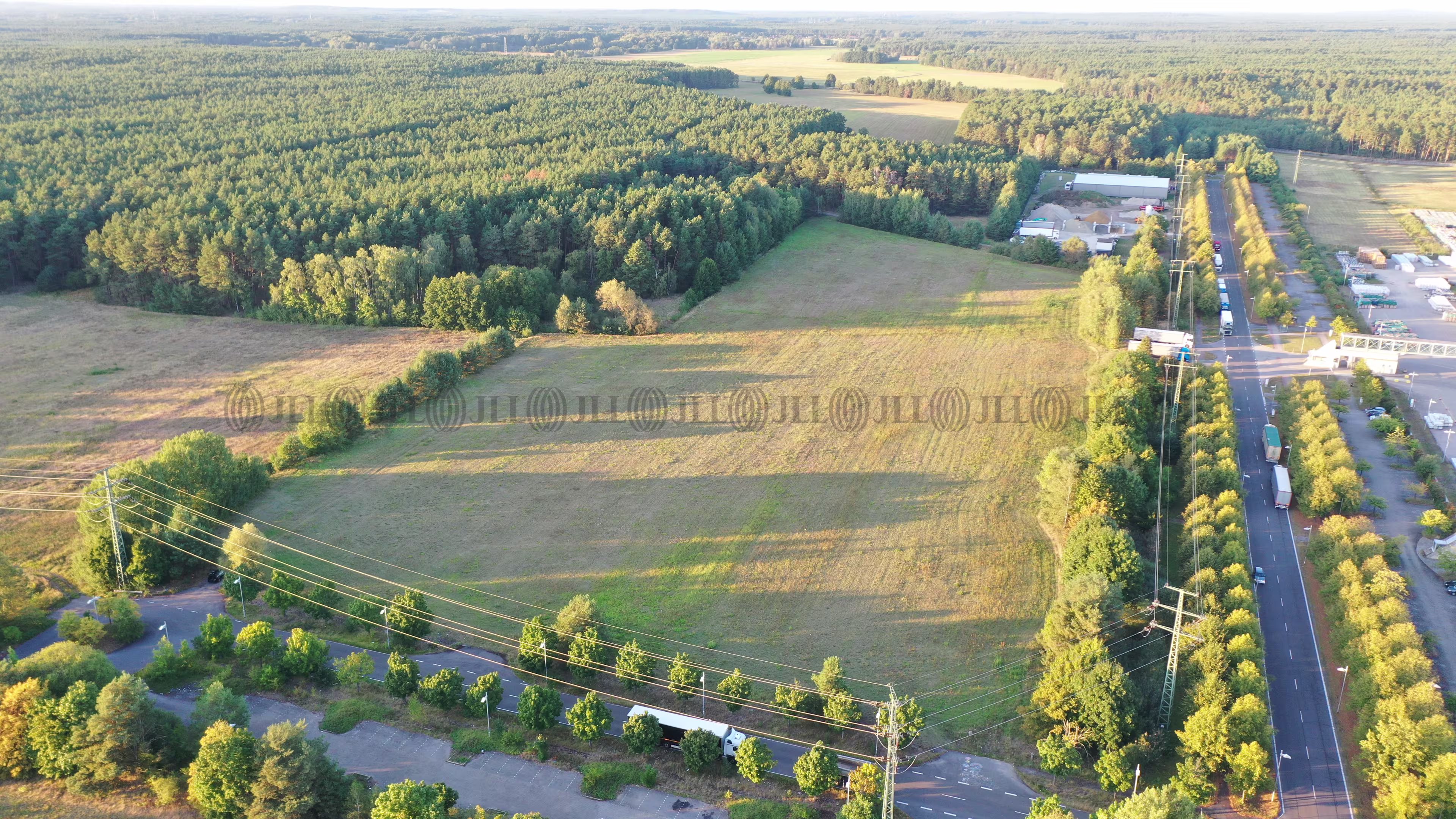 Hallen - Halbe - B3297