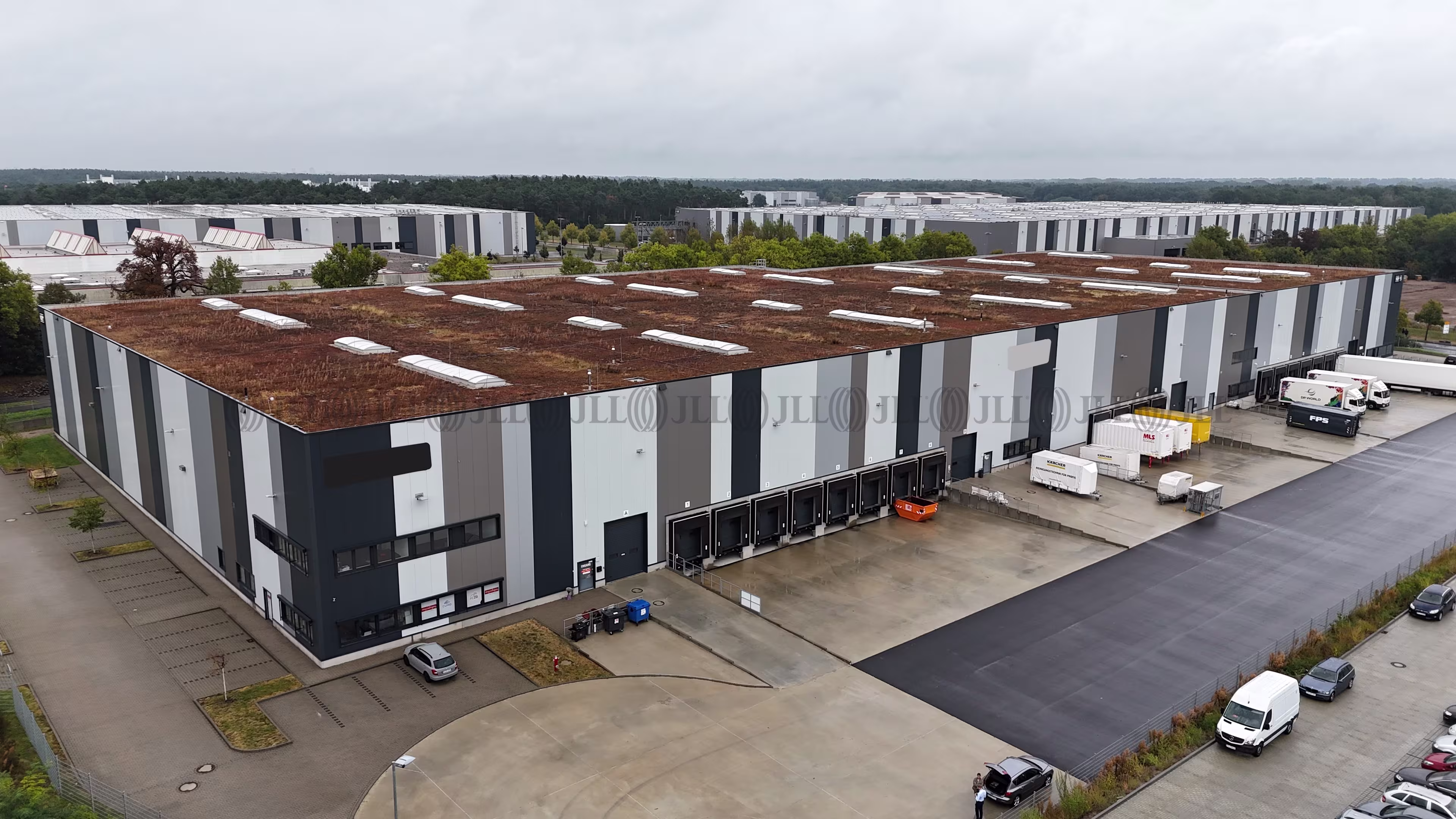 Hallen - Ludwigsfelde - B1079