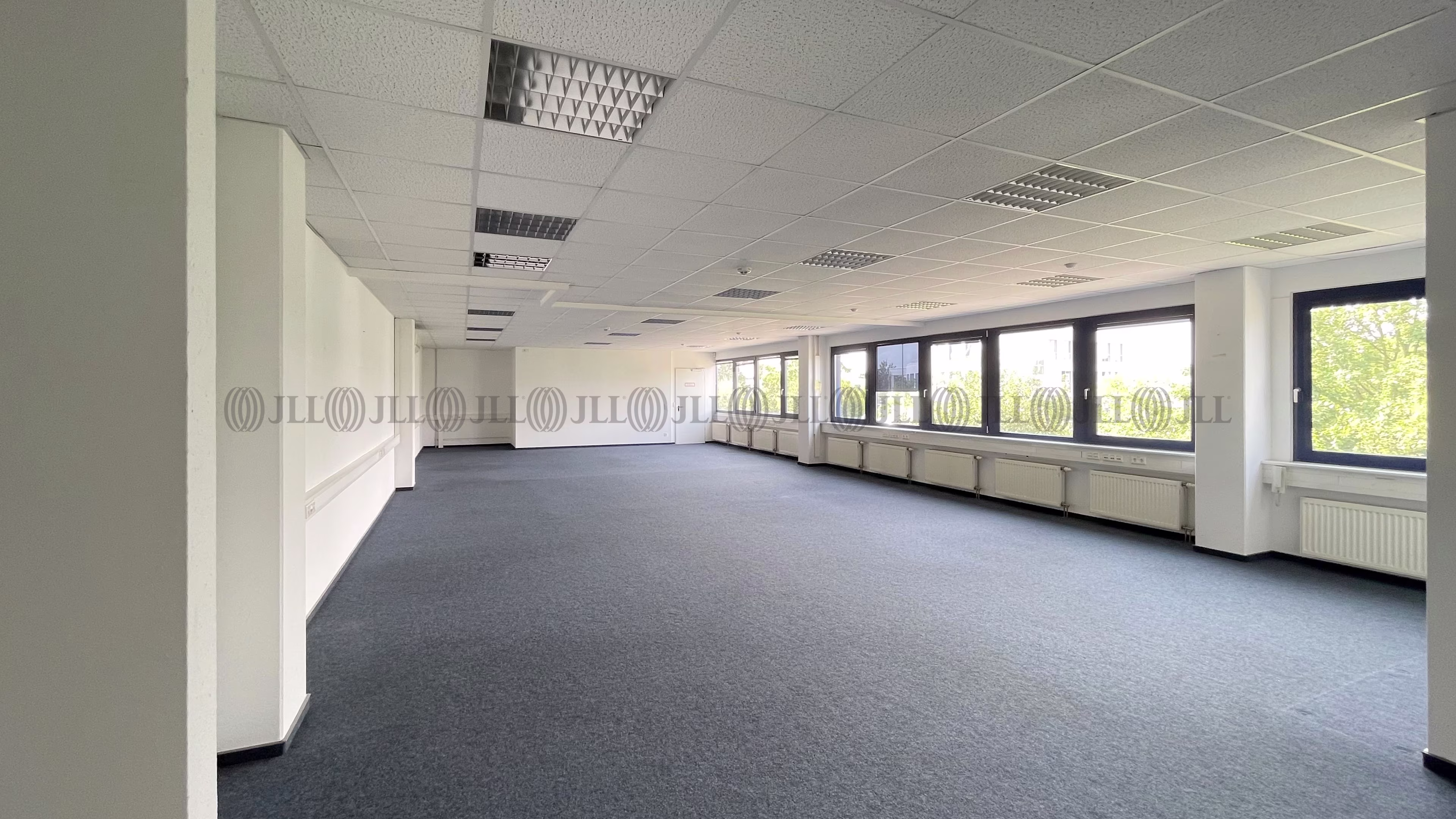 Hallen - Neuss - D1745