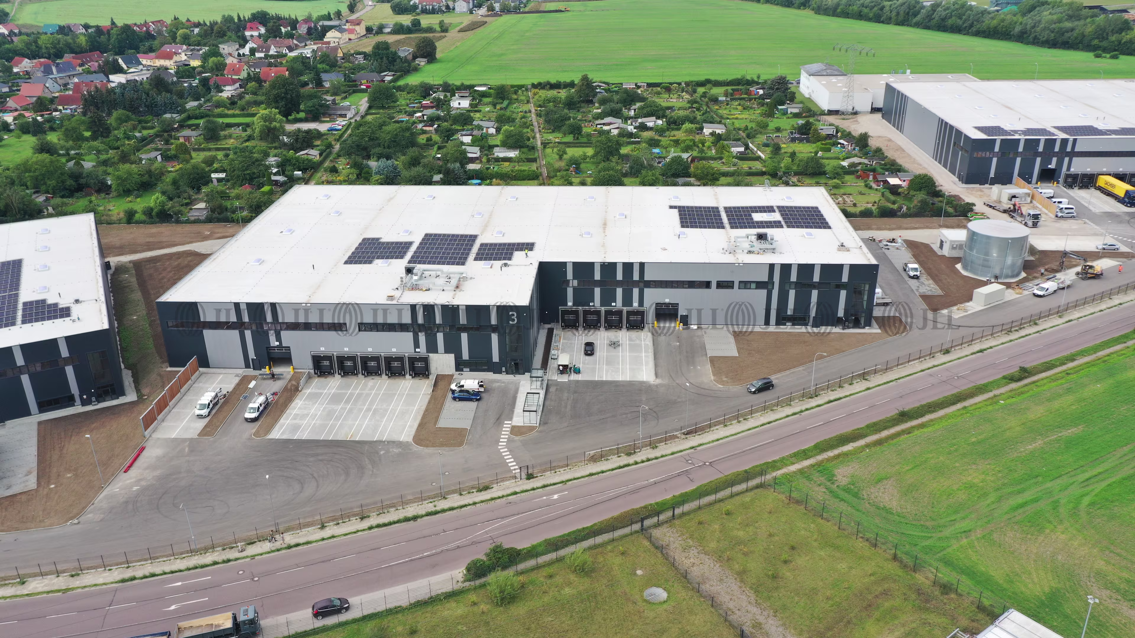 Hallen - Kabelsketal - B2429