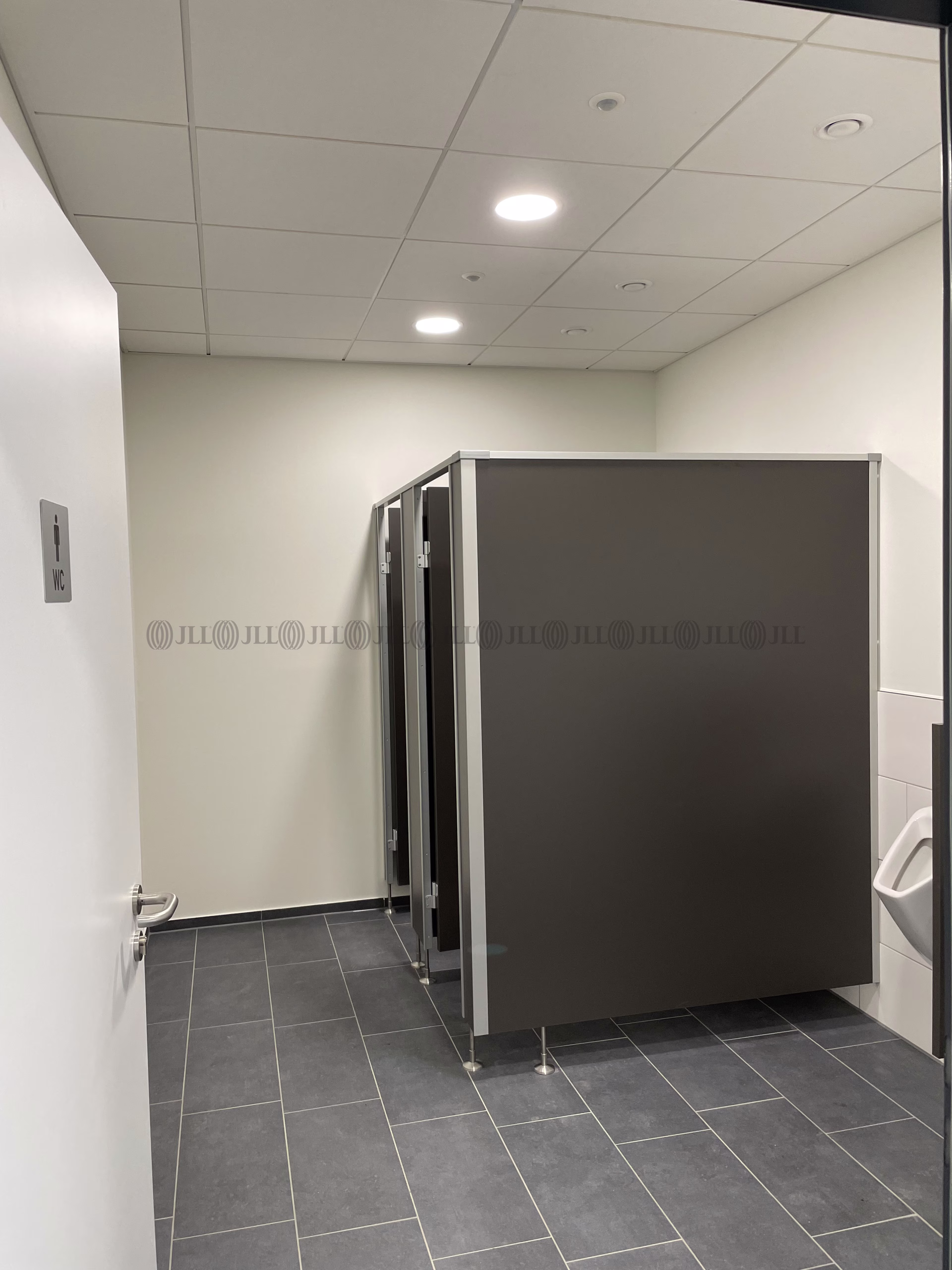 Hallen - Kabelsketal - B2428