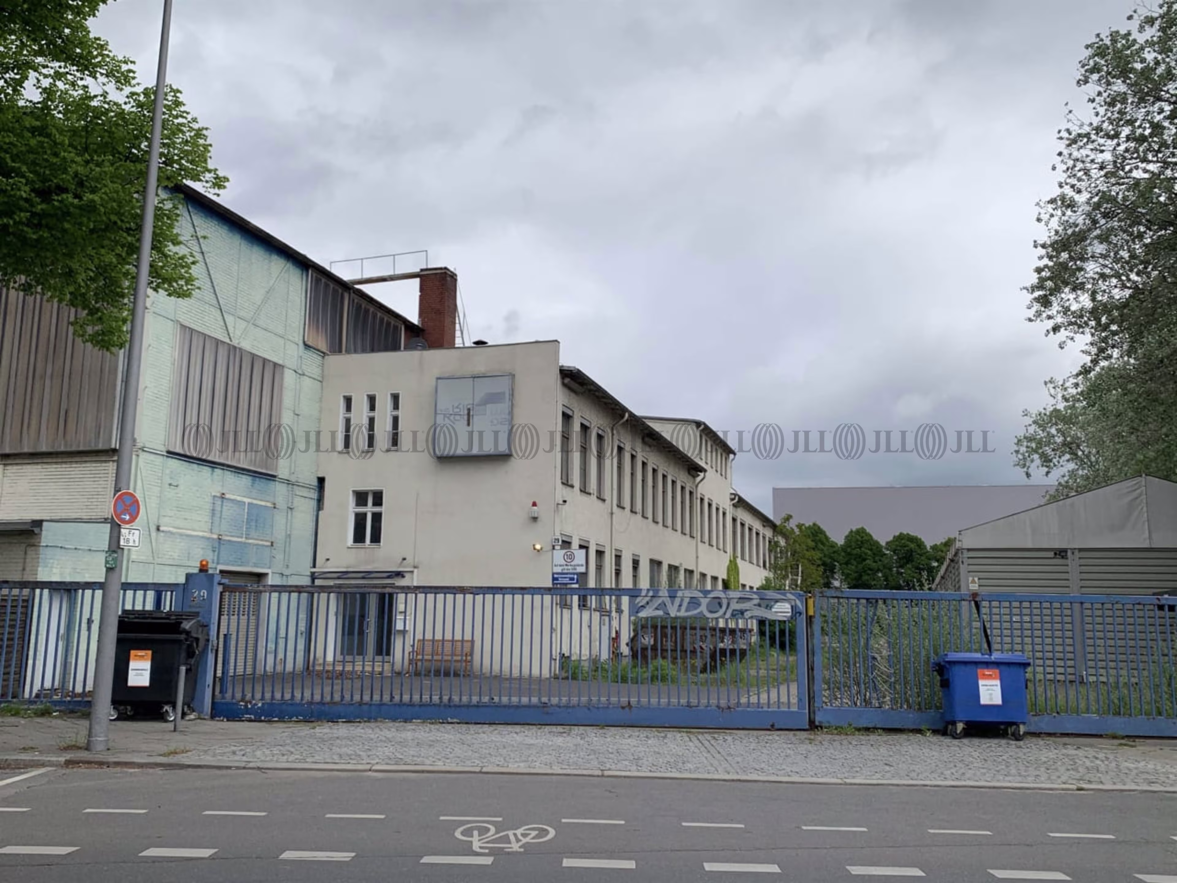 Hallen - Berlin, Tempelhof - B2731