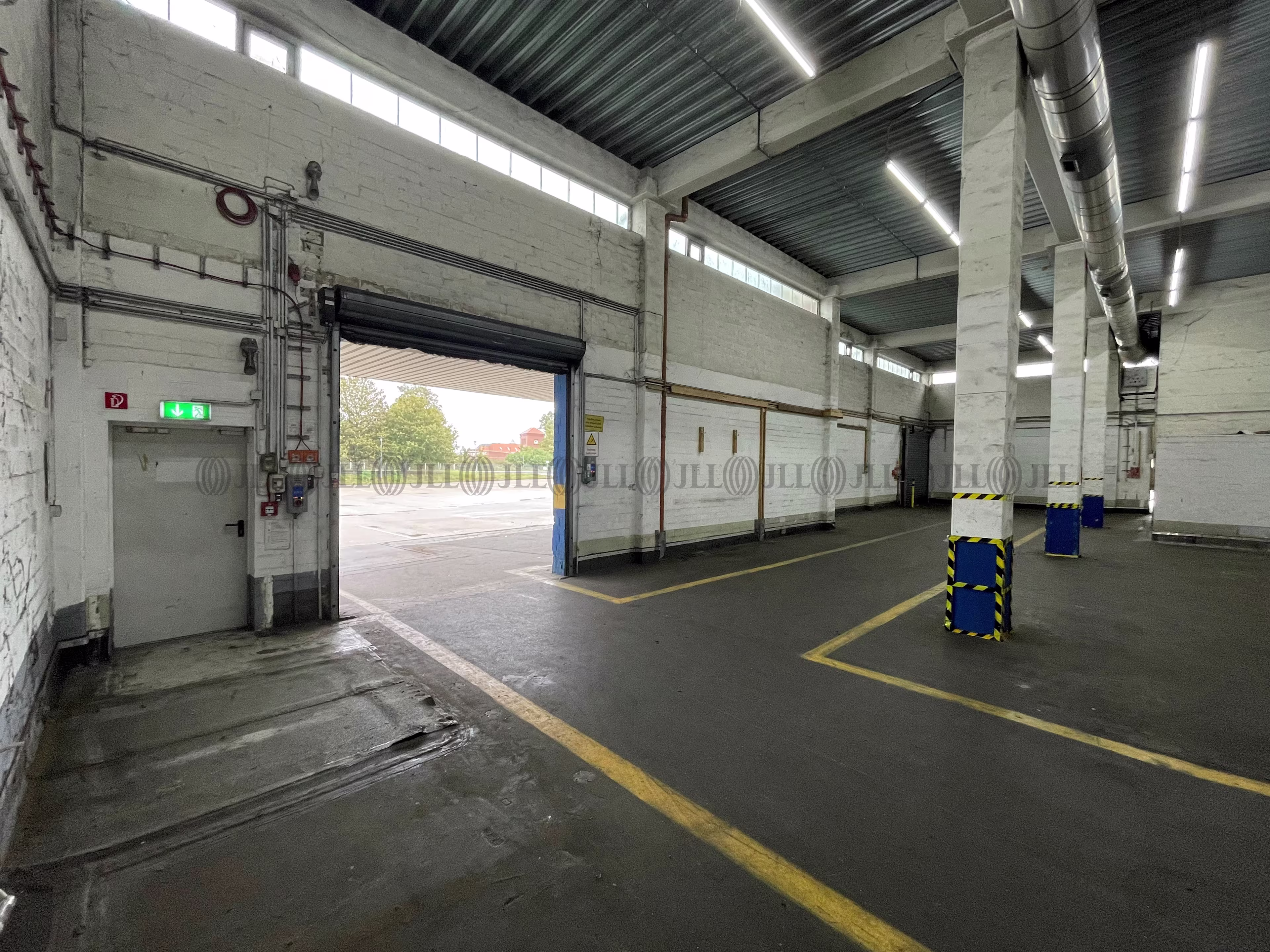 Hallen - Lübeck - H1798