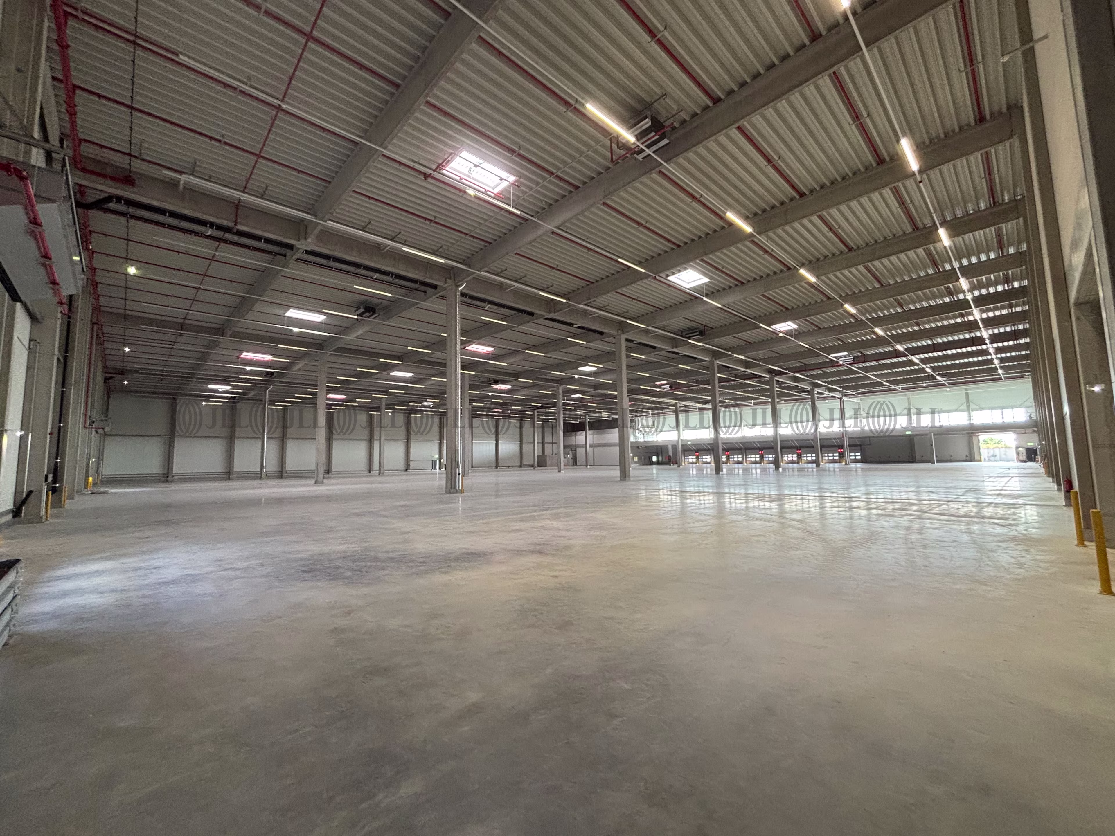 Hallen - Grimma - B3290