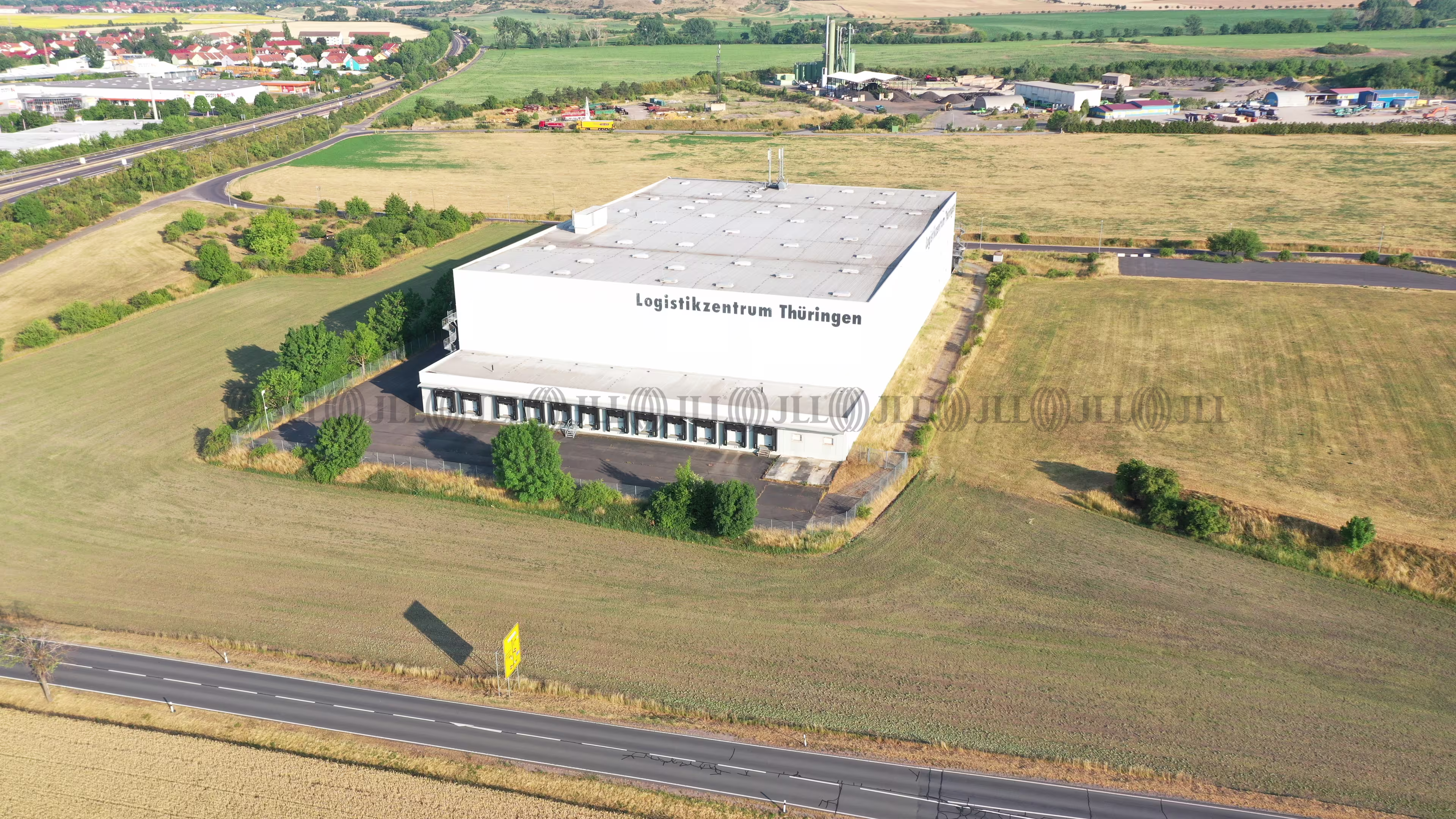 Hallen - Elxleben - B3295