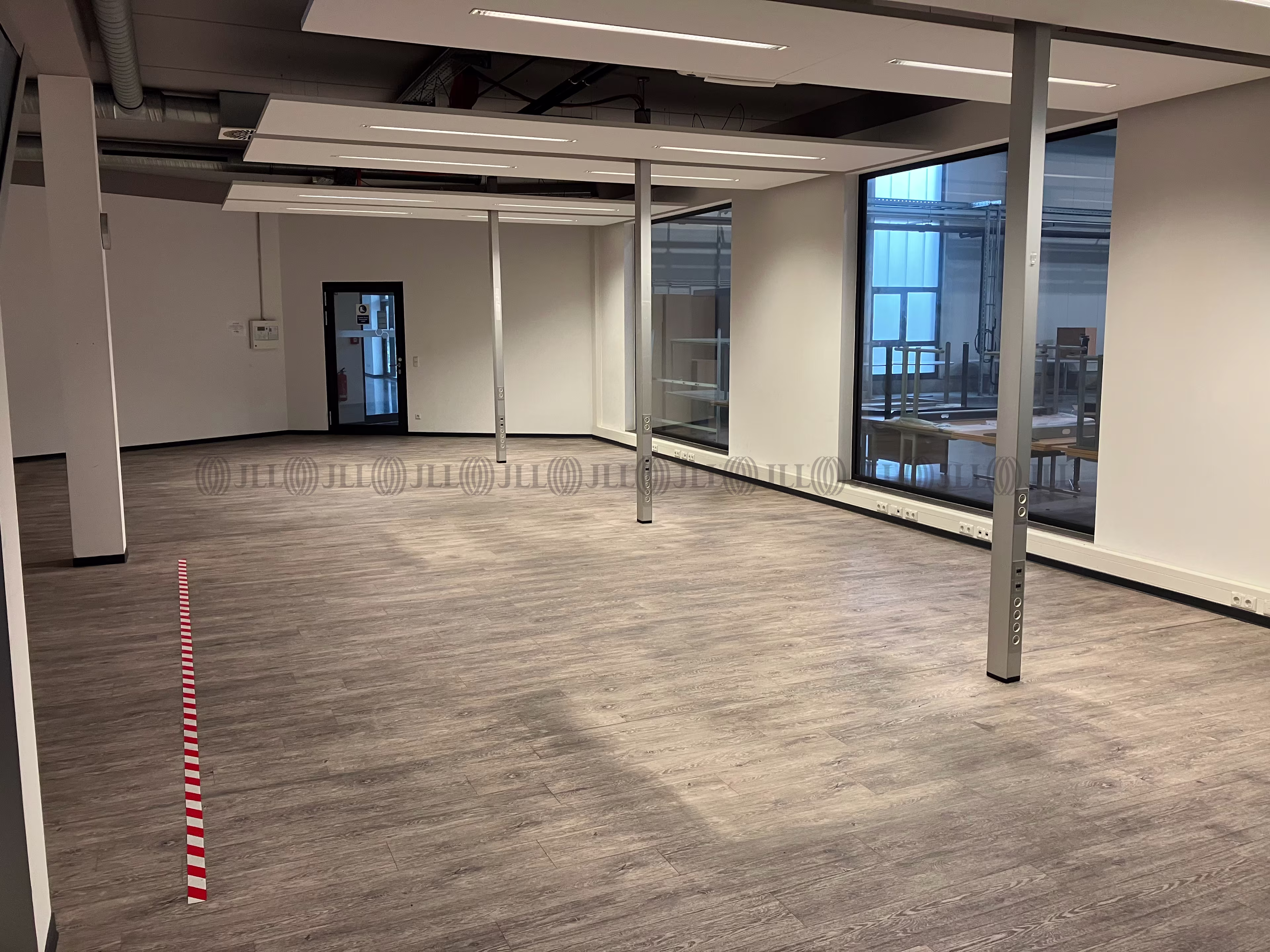 Hallen - Barleben - B3048