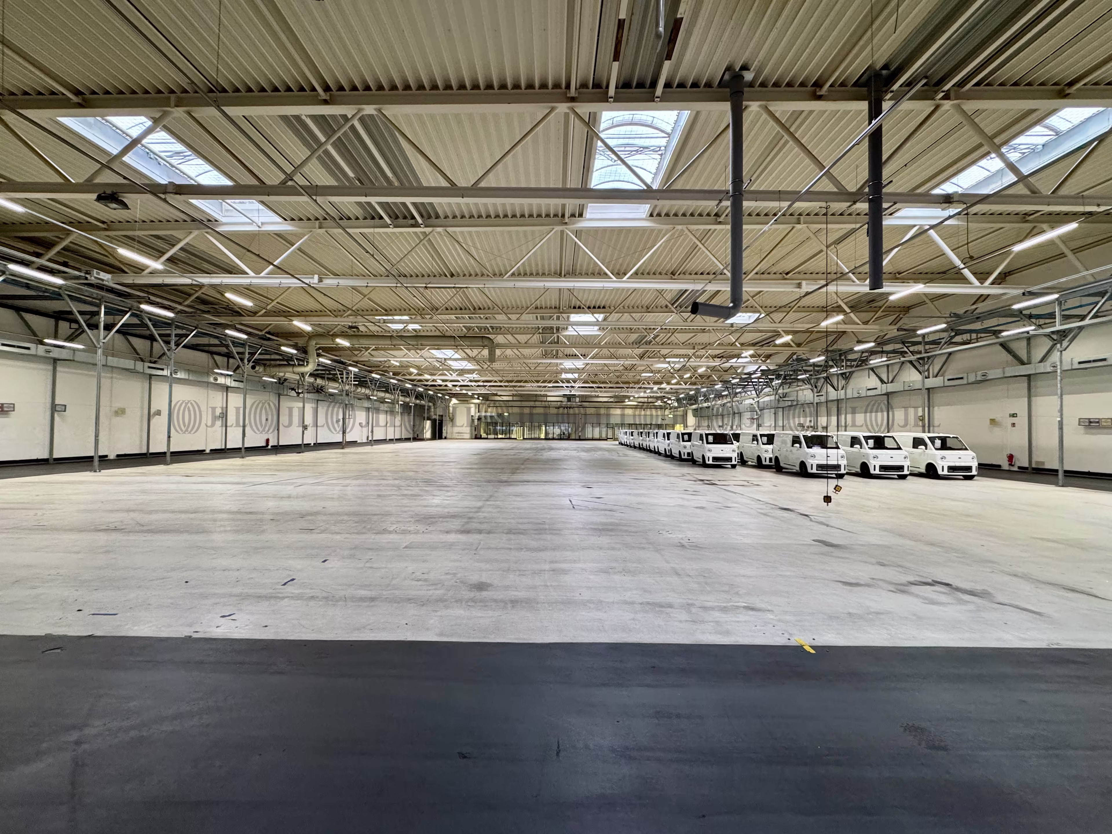 Hallen - Bernau - B3277