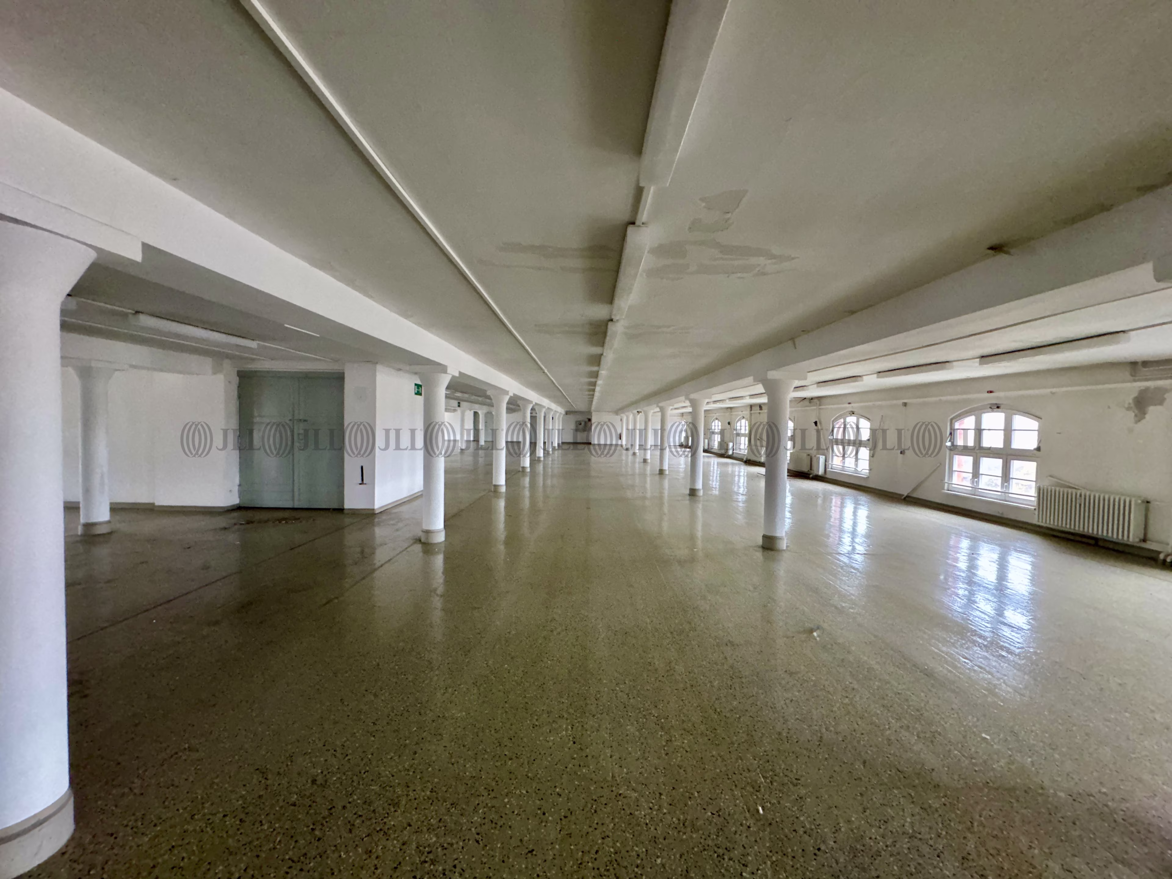 Hallen - Berlin - B2995