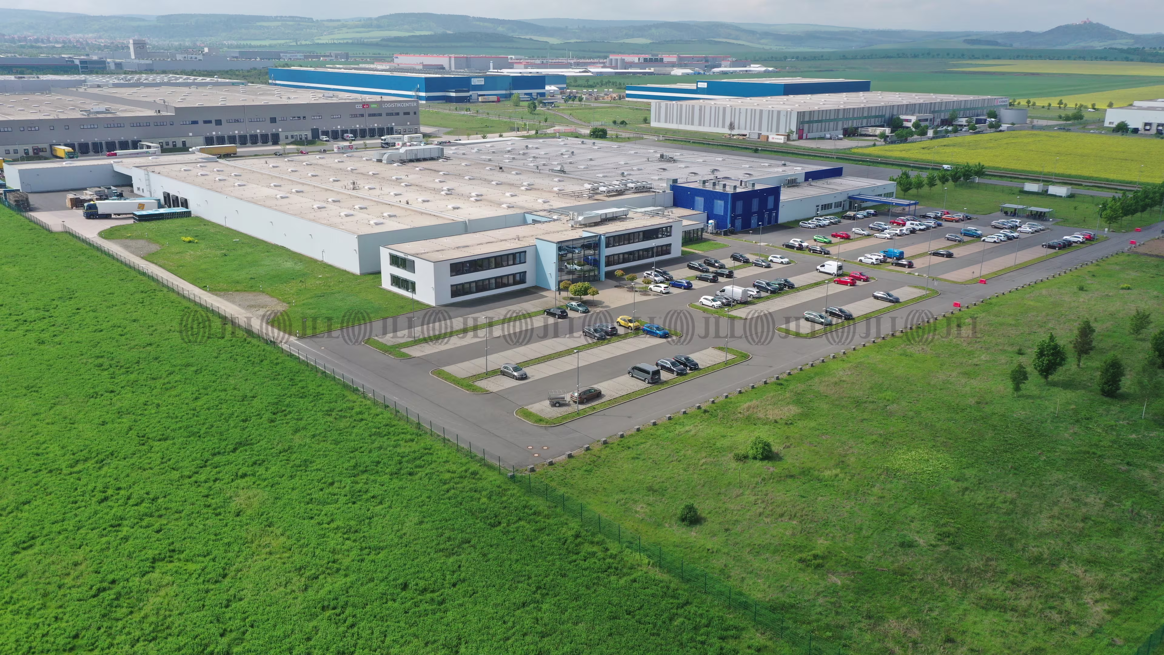 Hallen - Amt Wachsenburg - B3328