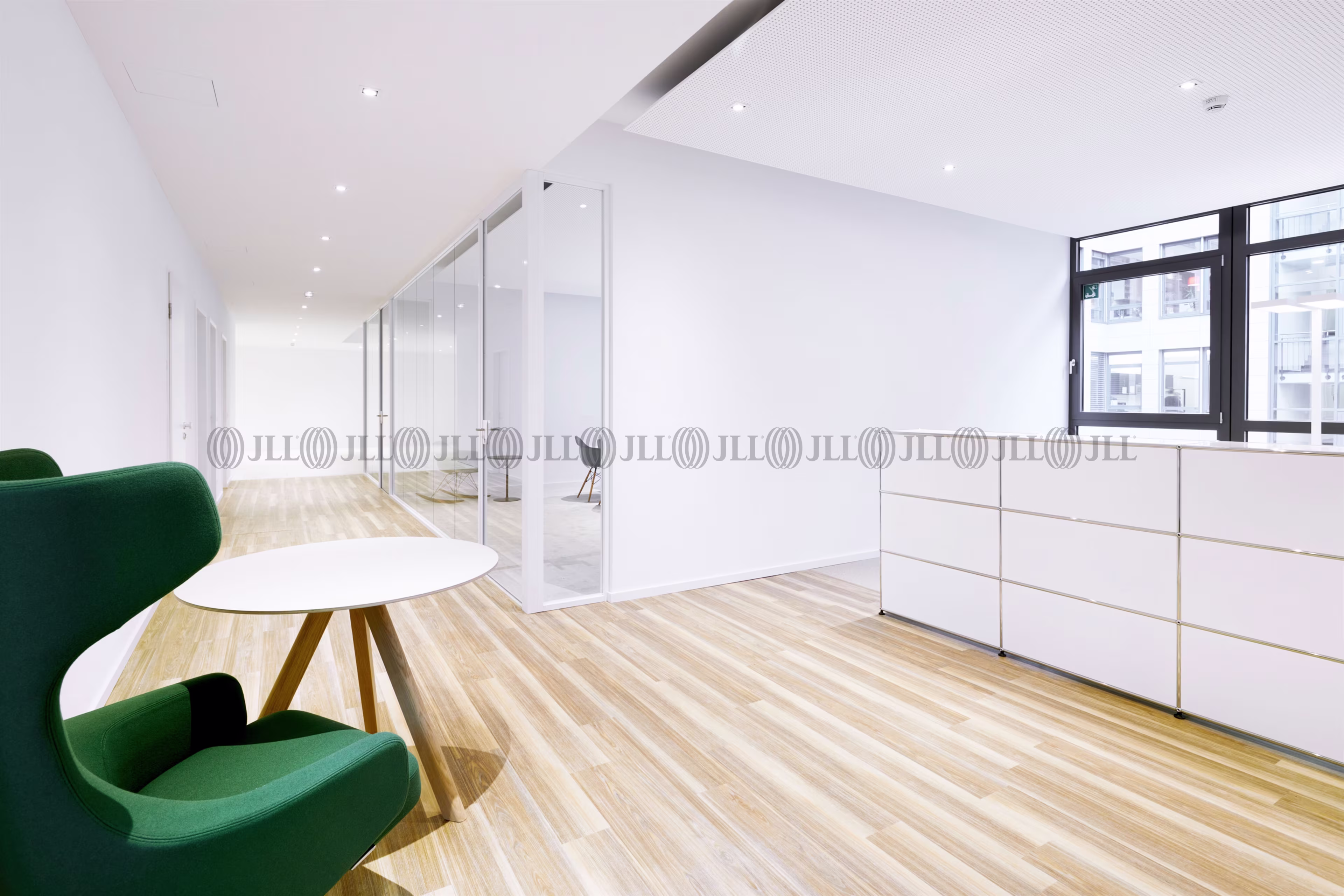 Büroimmobilie - Frankfurt am Main, Ostend - F0660