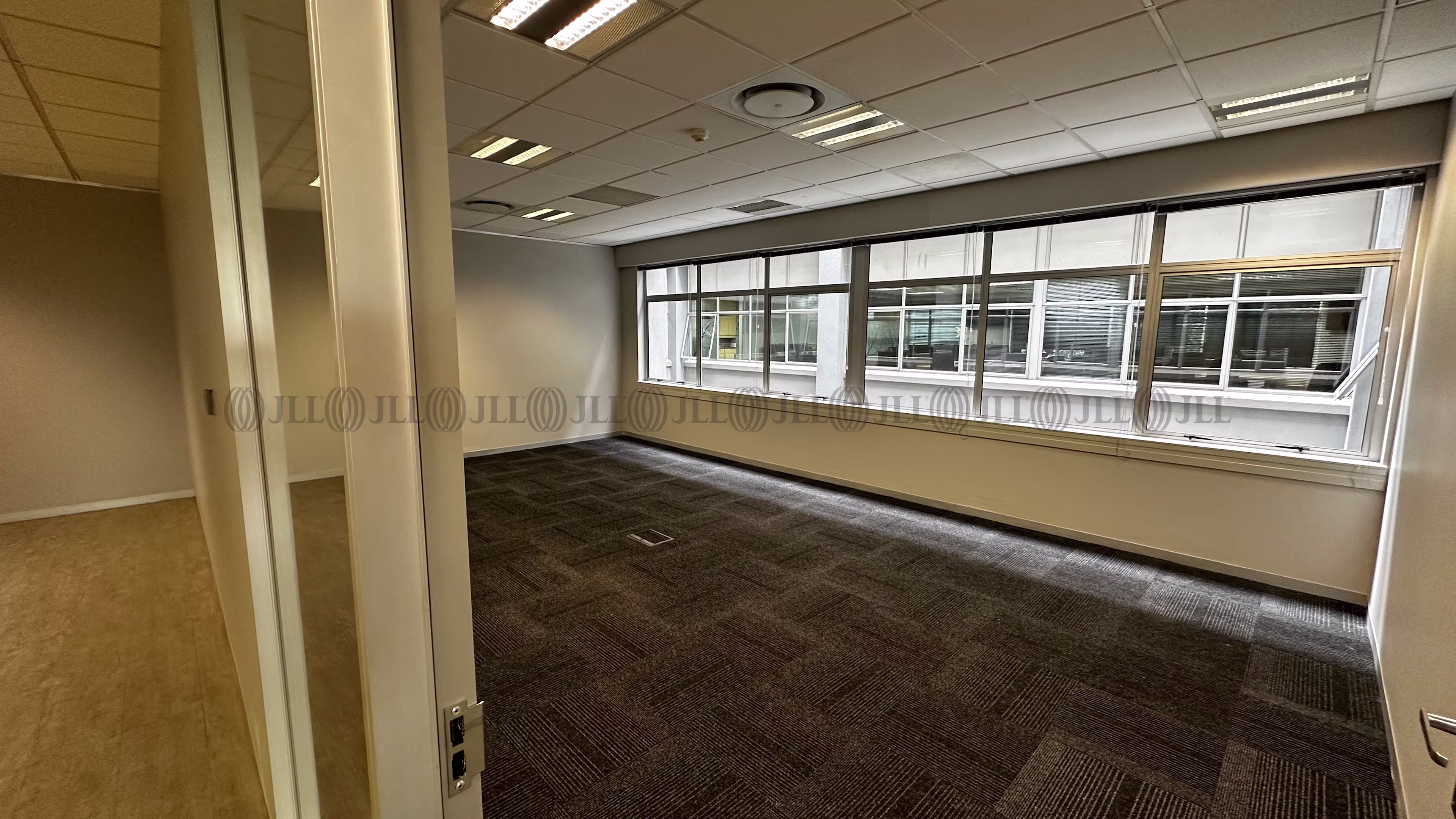 138 West Street, Sandton