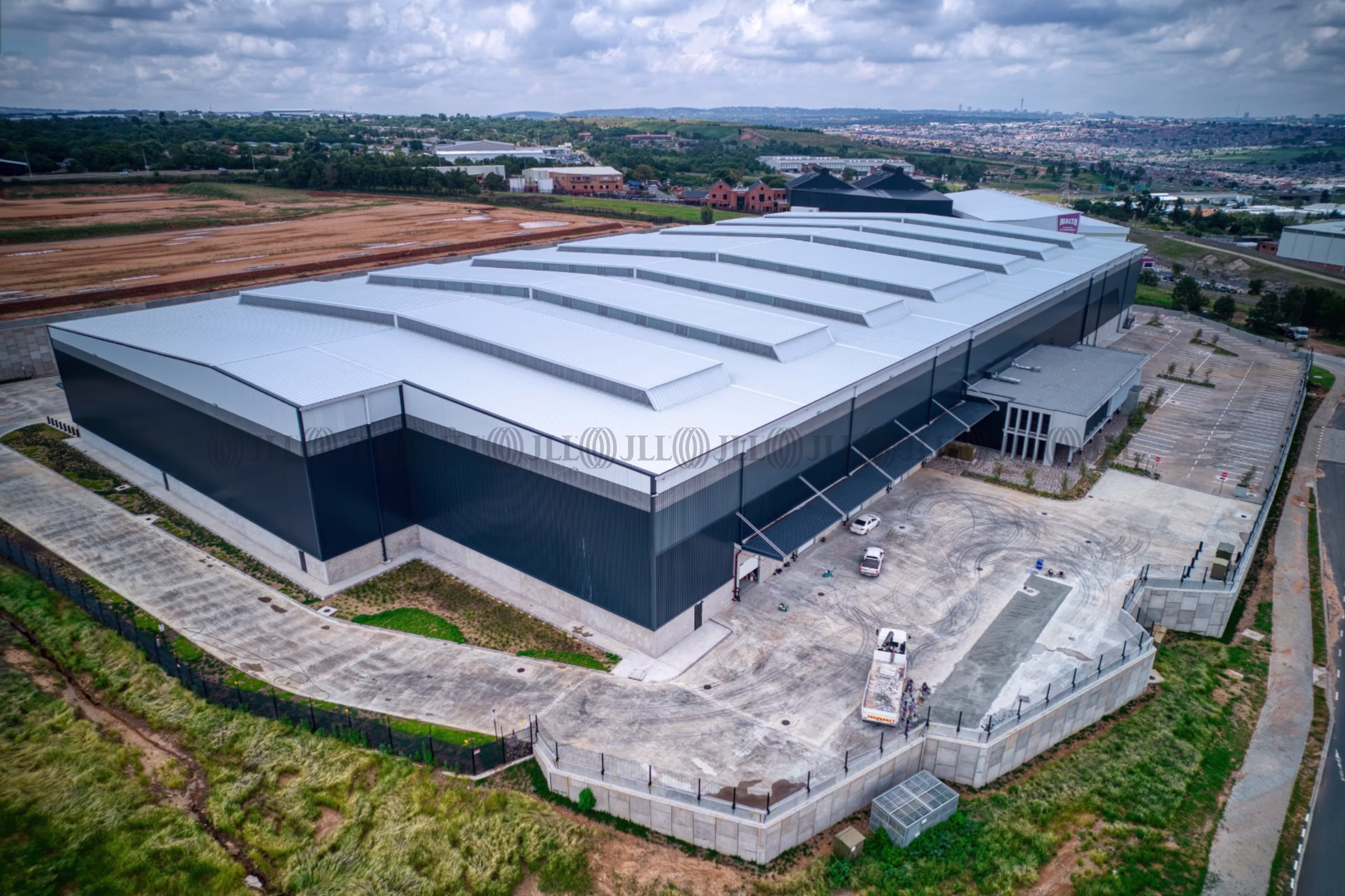 Longlake Logistics Park