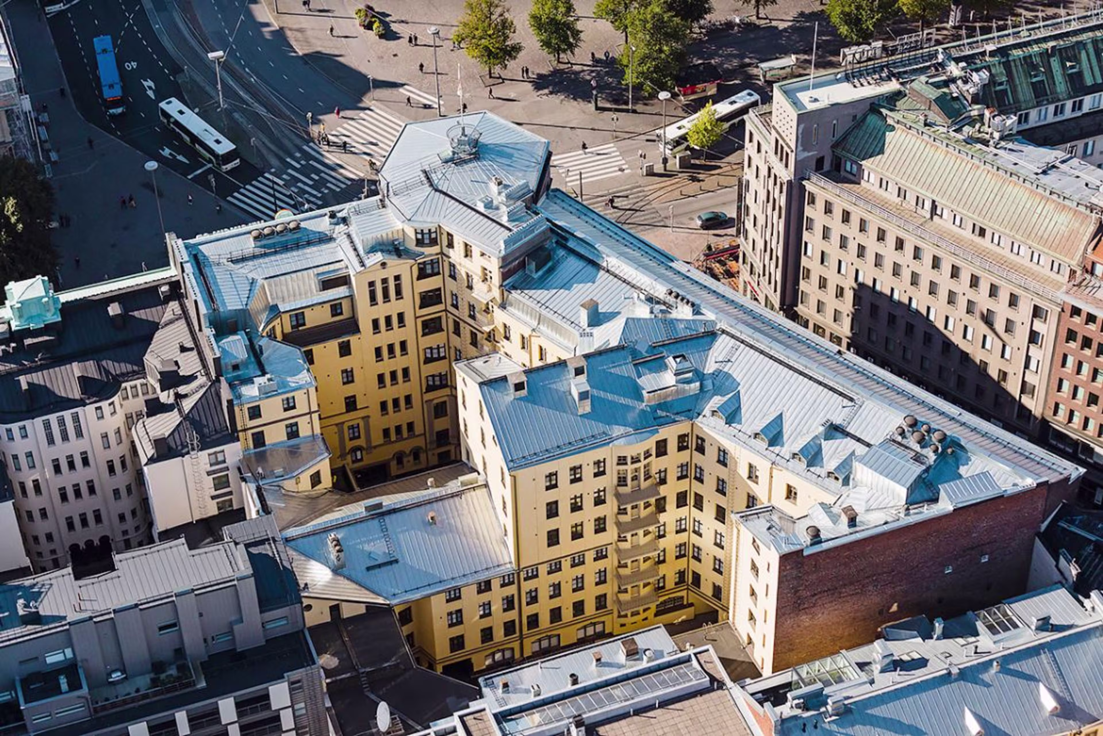 MIKONKATU 13