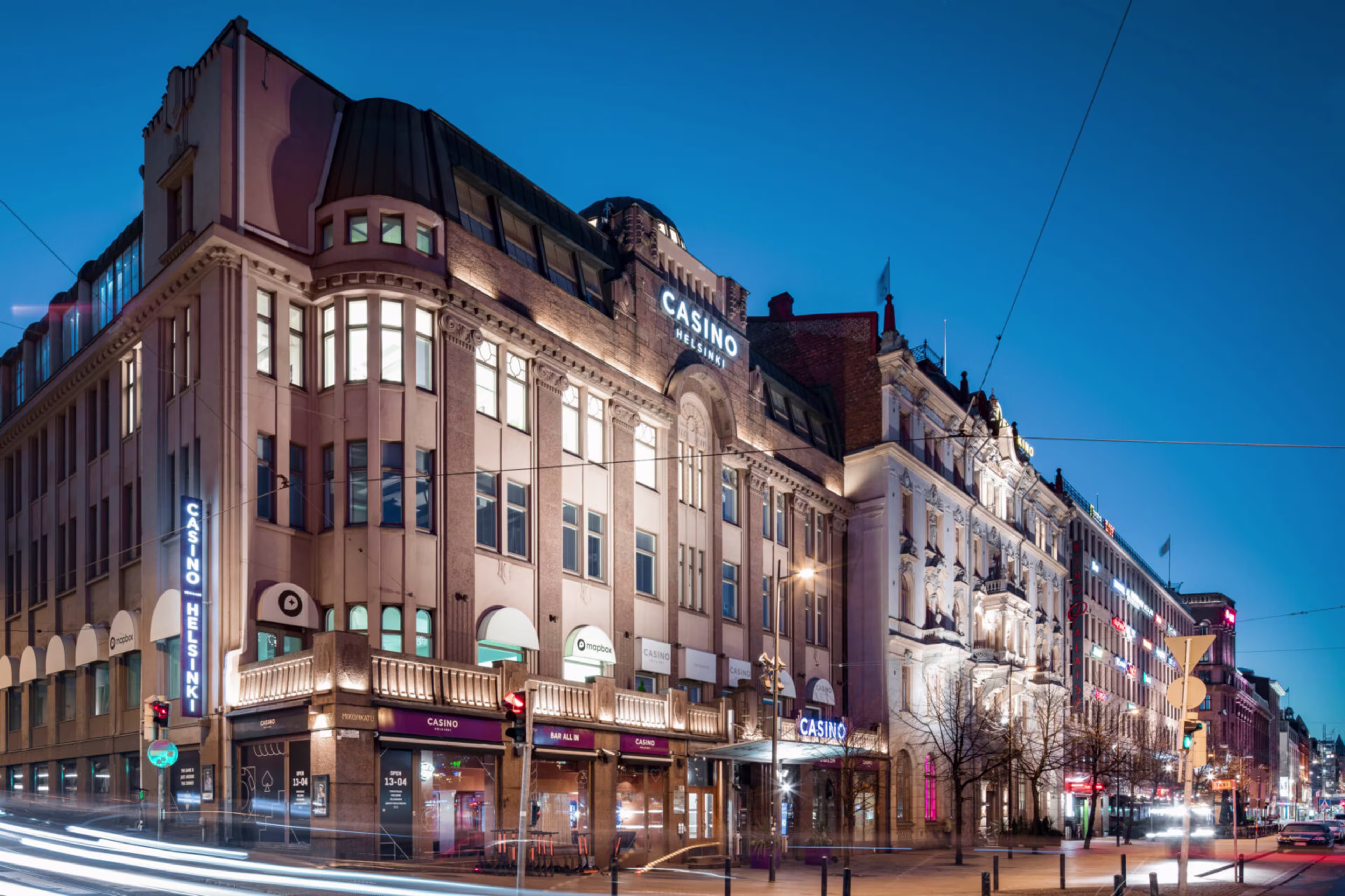 MIKONKATU 19