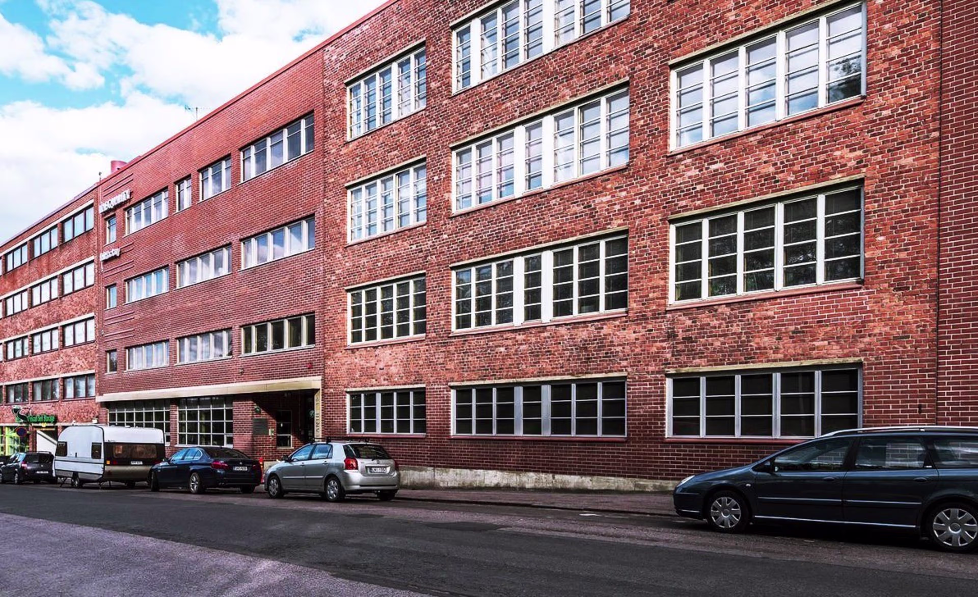 ELIMÄENKATU 30