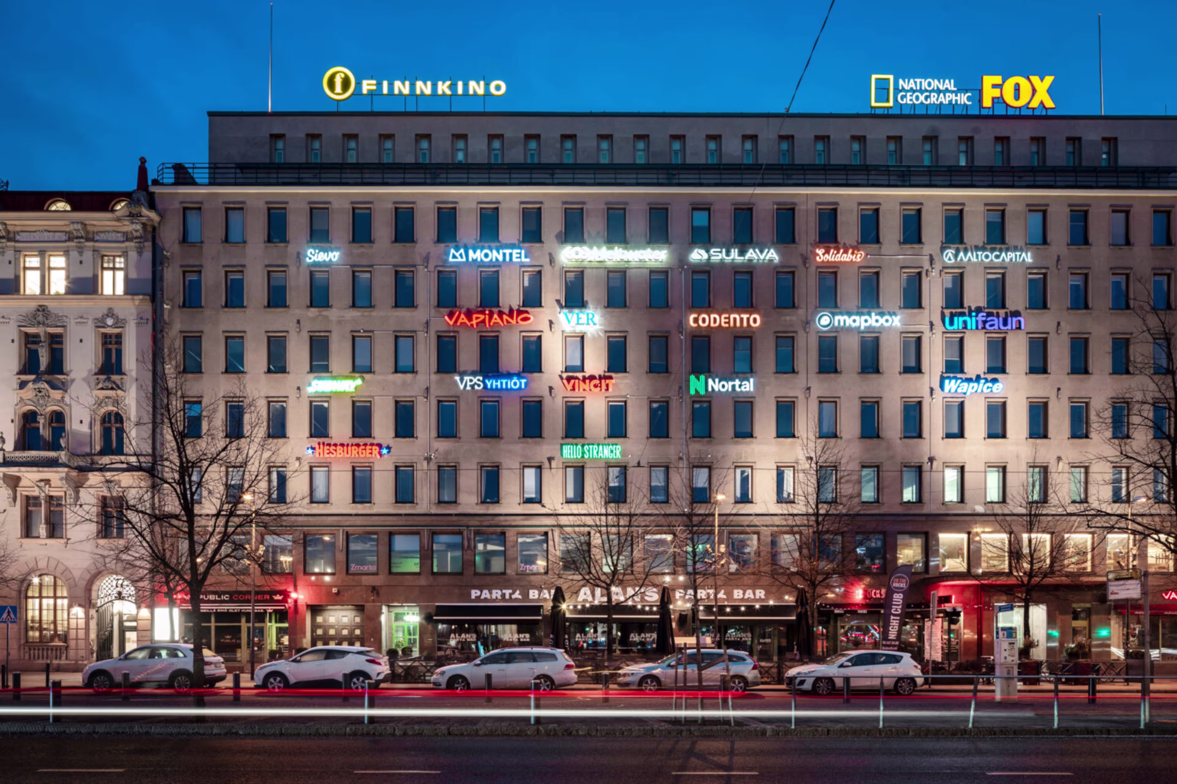 MIKONKATU 15