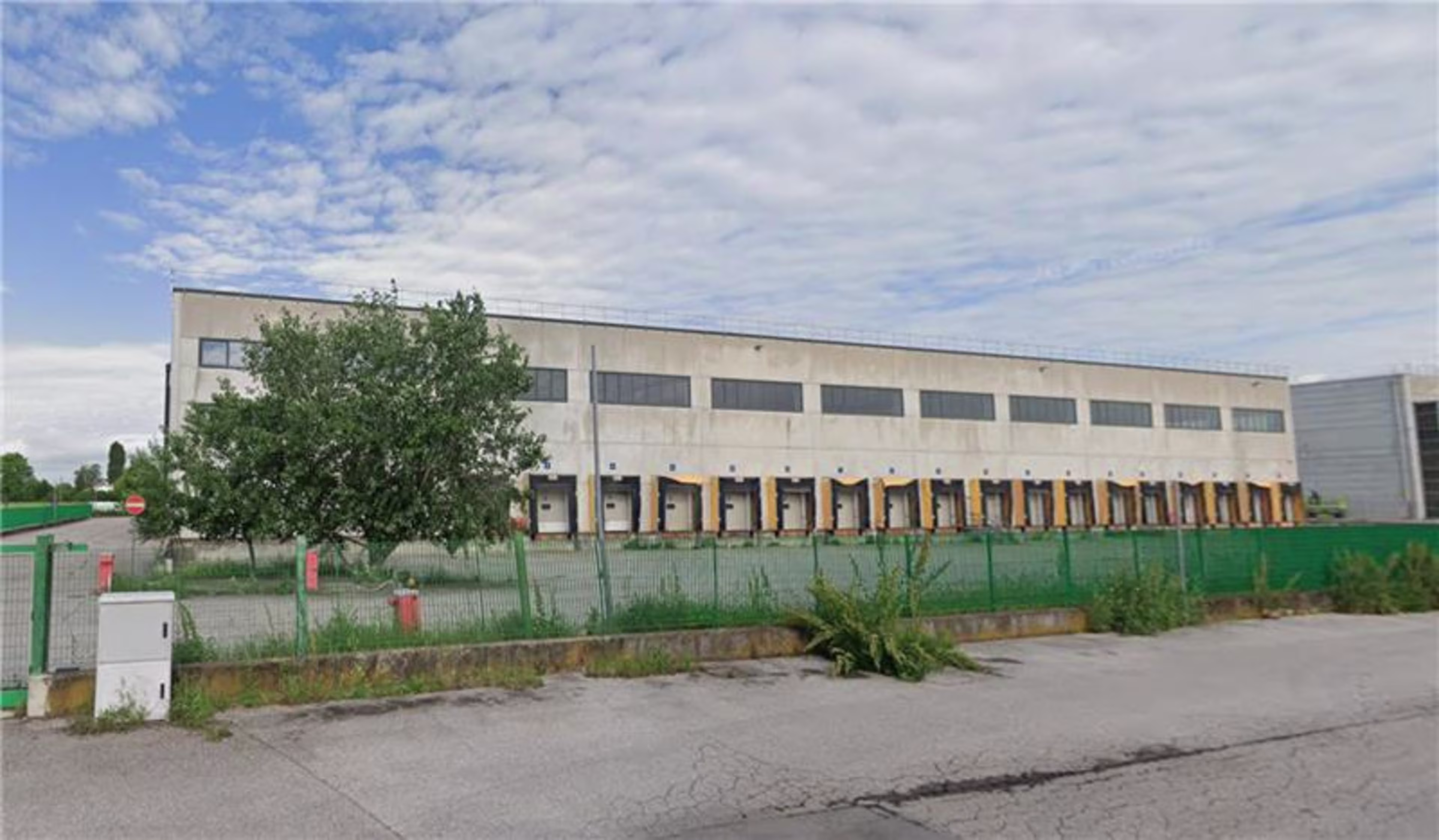 Immobile logistico in locazione a Monselice, Padova