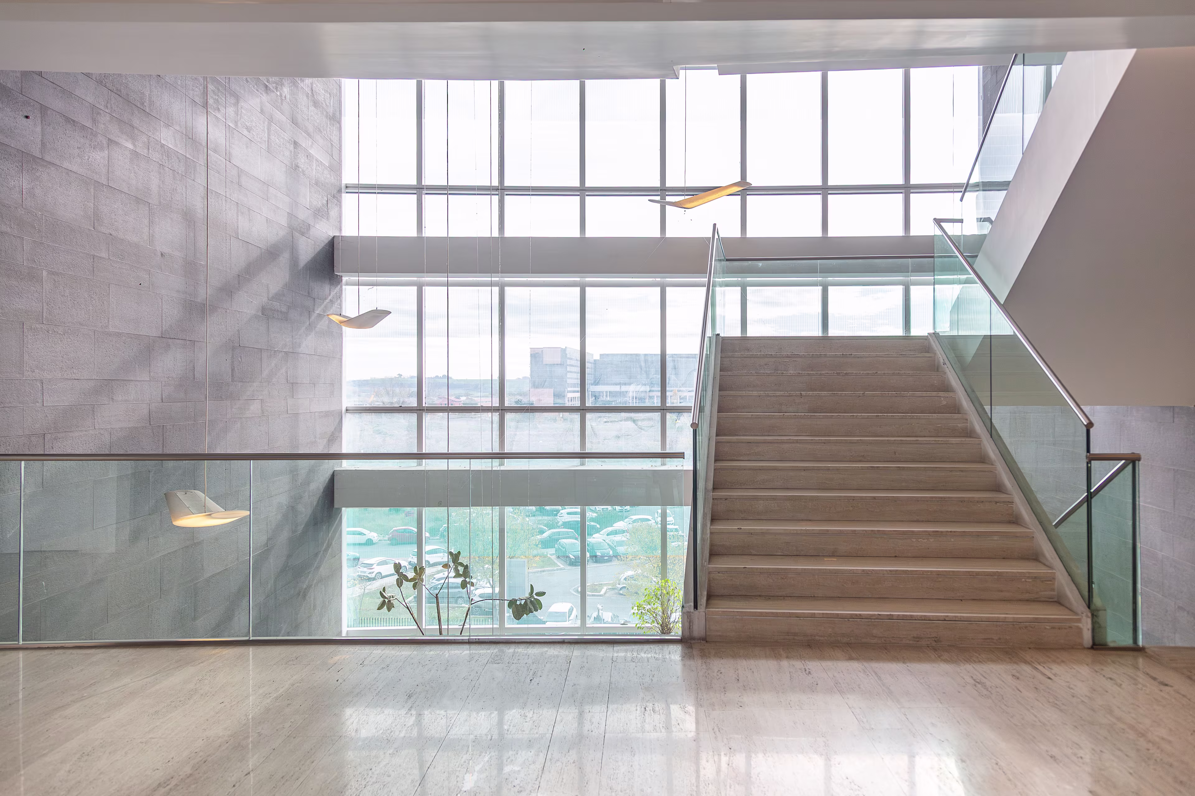 DA VINCI CENTER - Via A. G. Eiffel 13-15