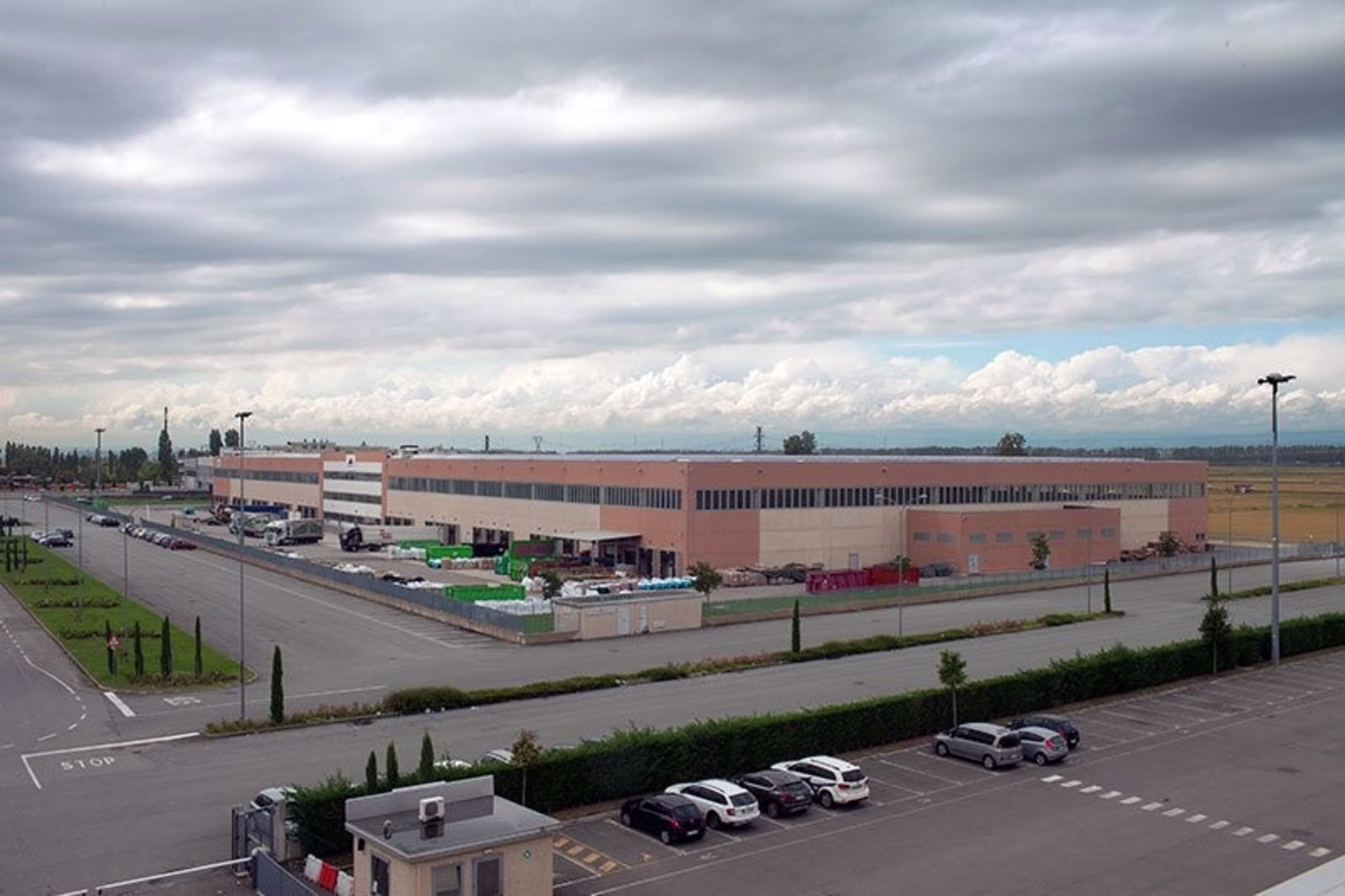 Immobile logistico in locazione a San Pietro Mosezzo, Novara