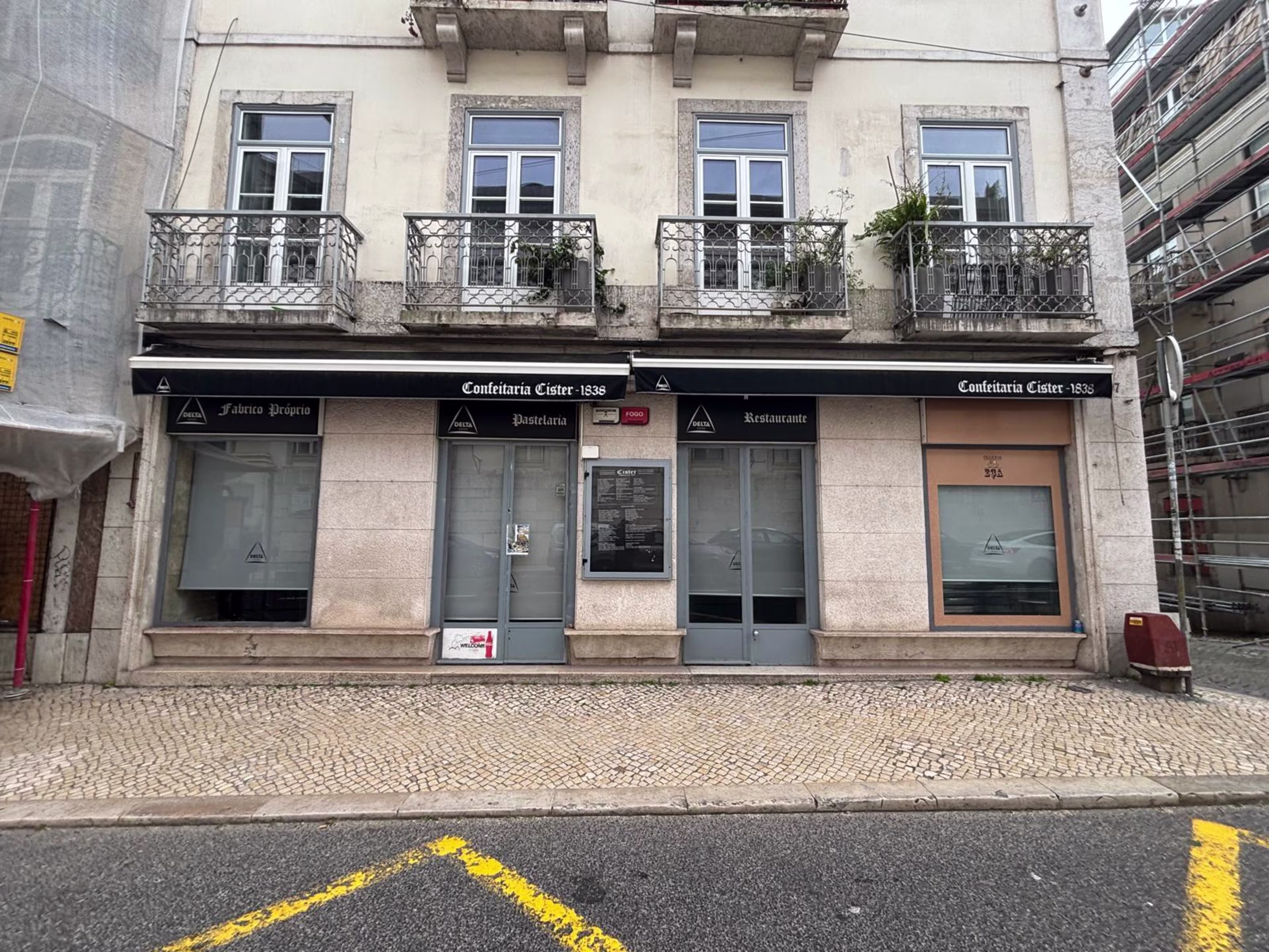 Escola Politécnica 107