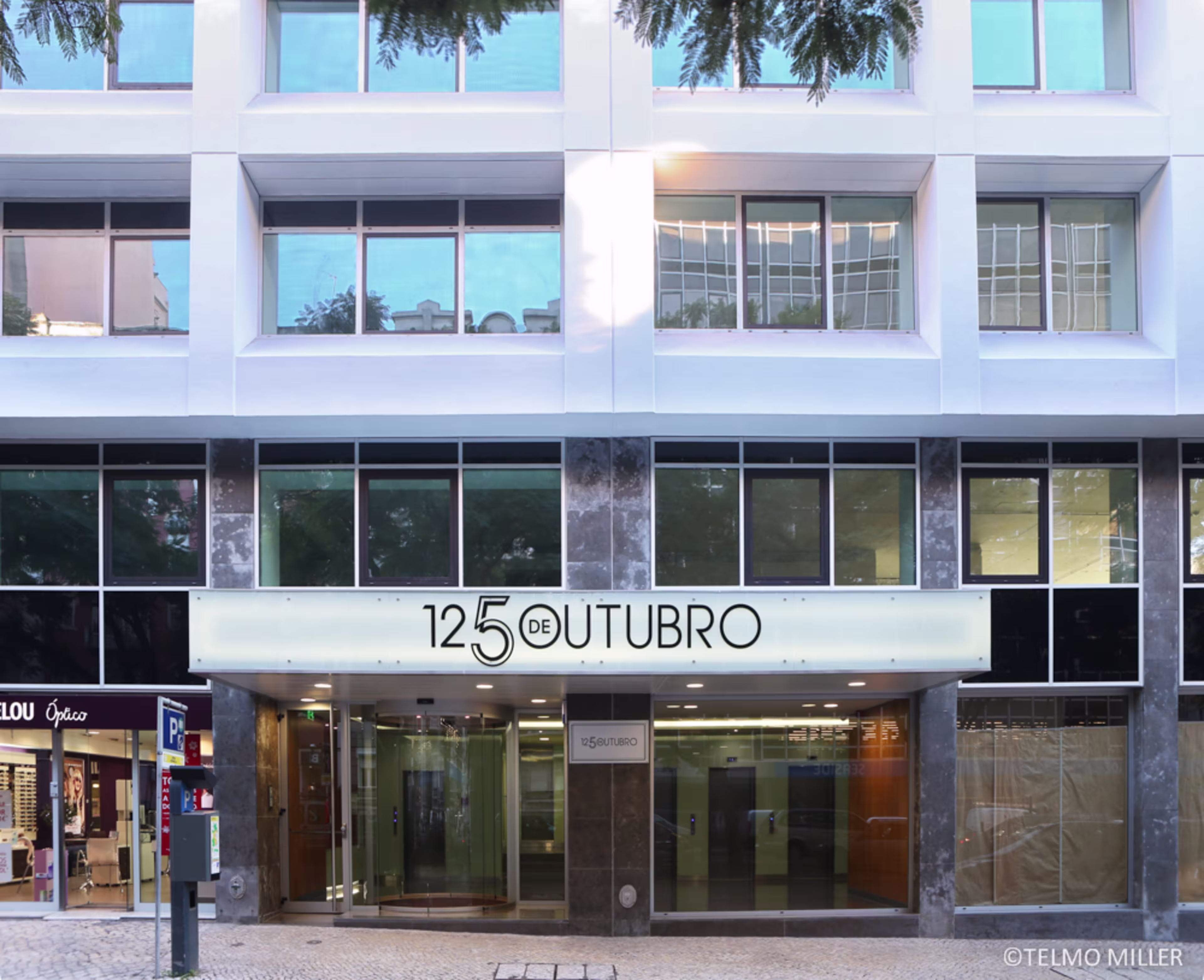 Avenida 5 de Outubro, 125