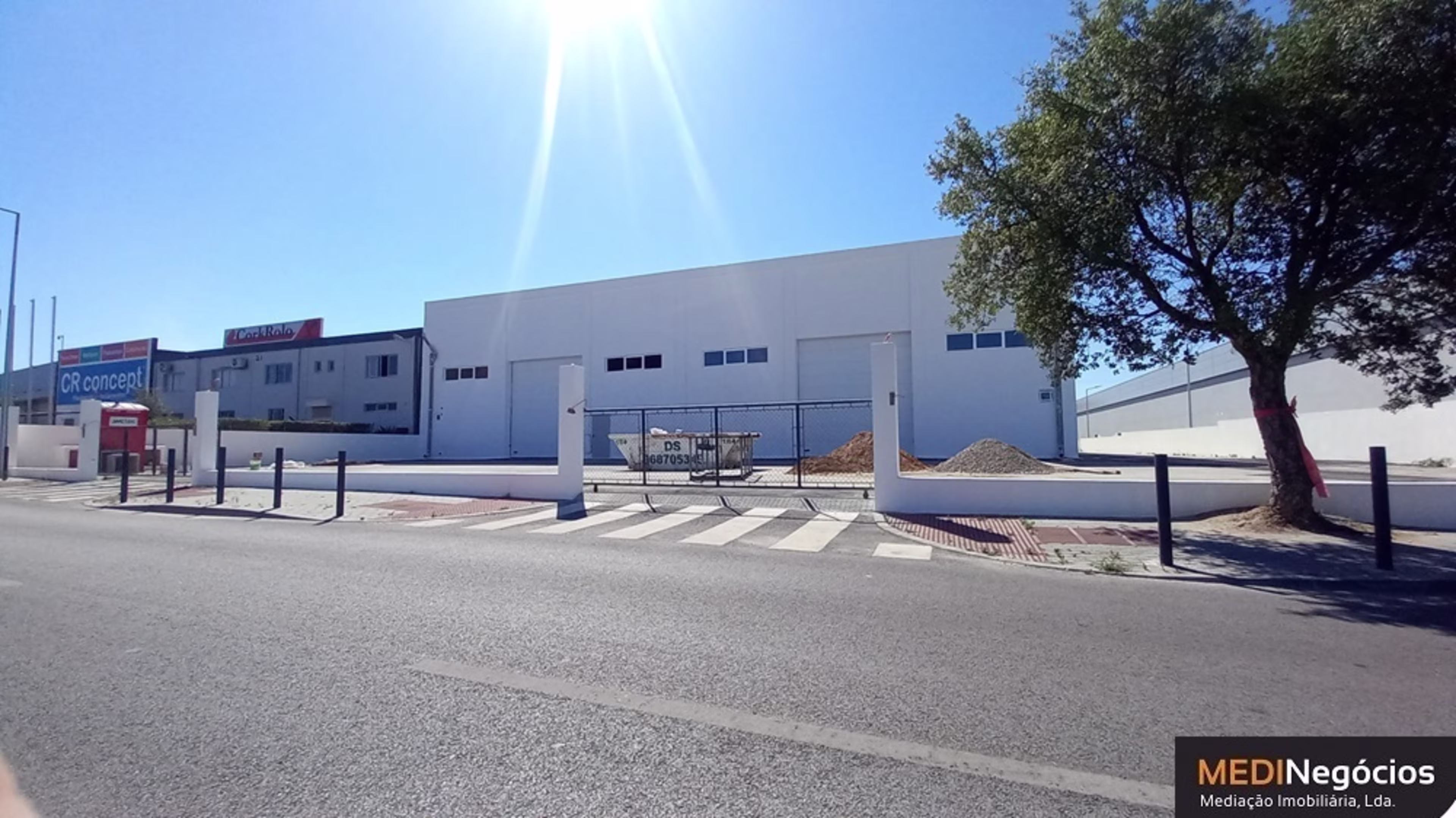 Estrada do Pau Queimado