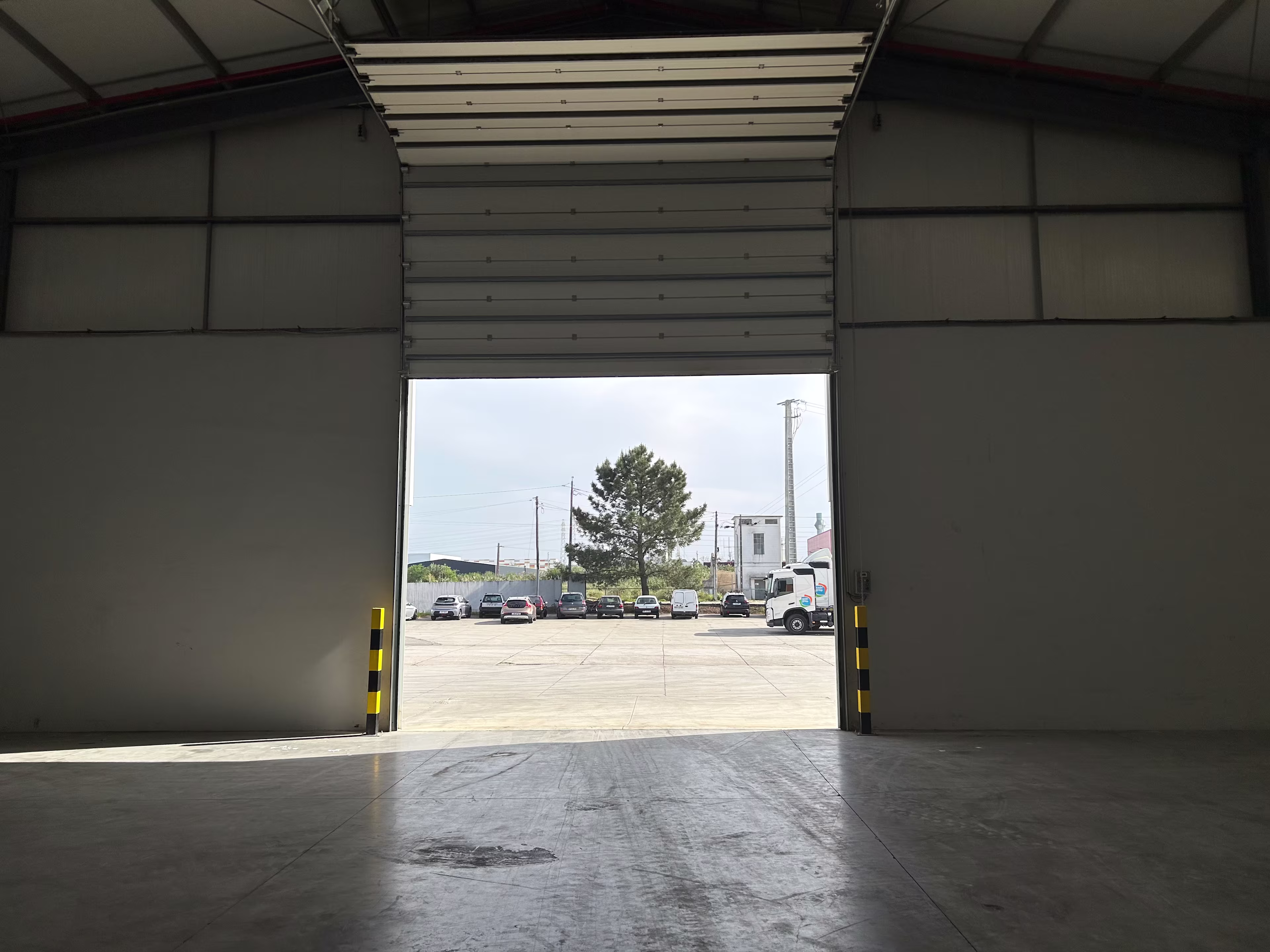 Armazém Industrial Aveiro