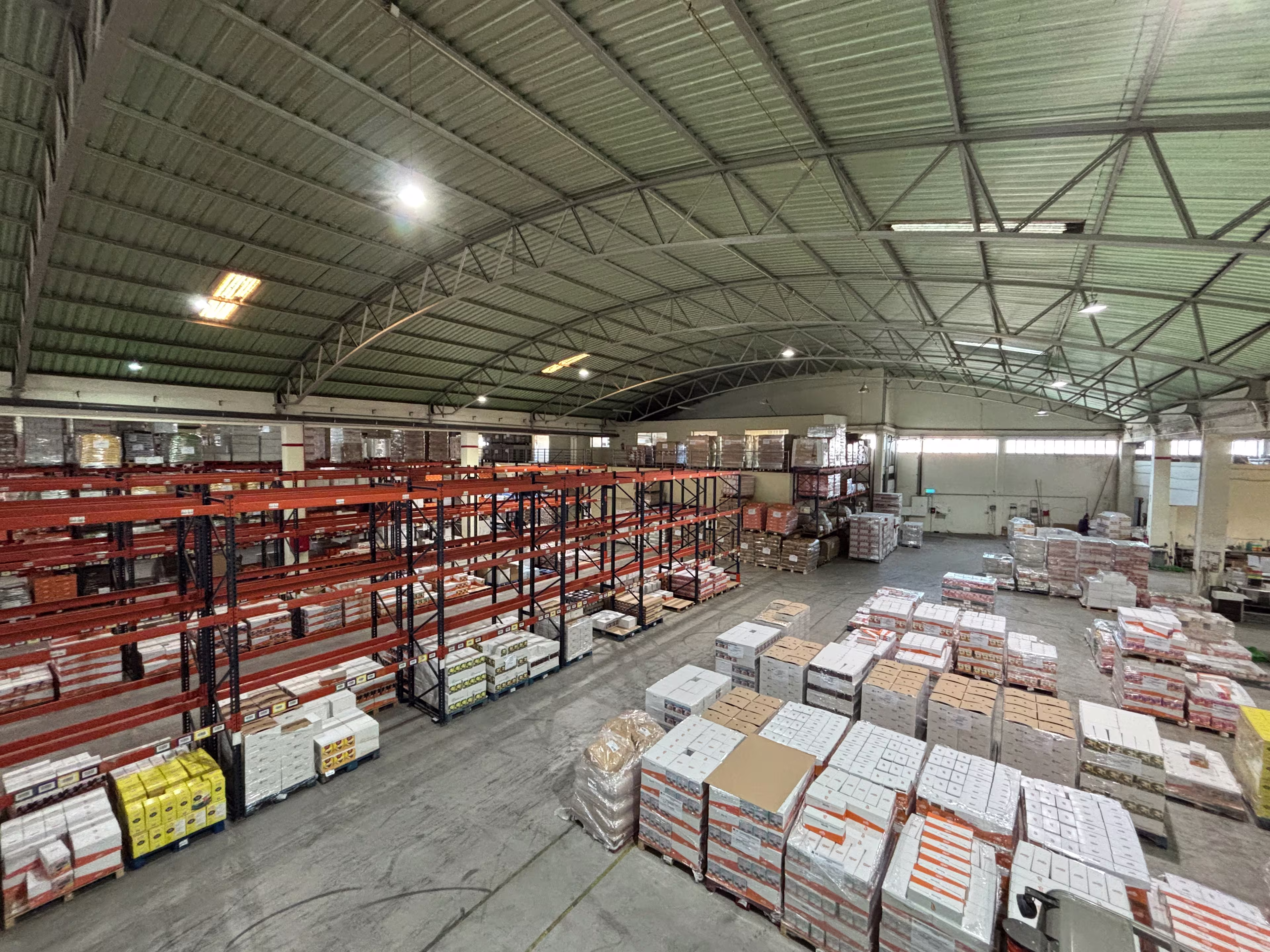 Armazém Camarate (Azinhaga de Fetais)