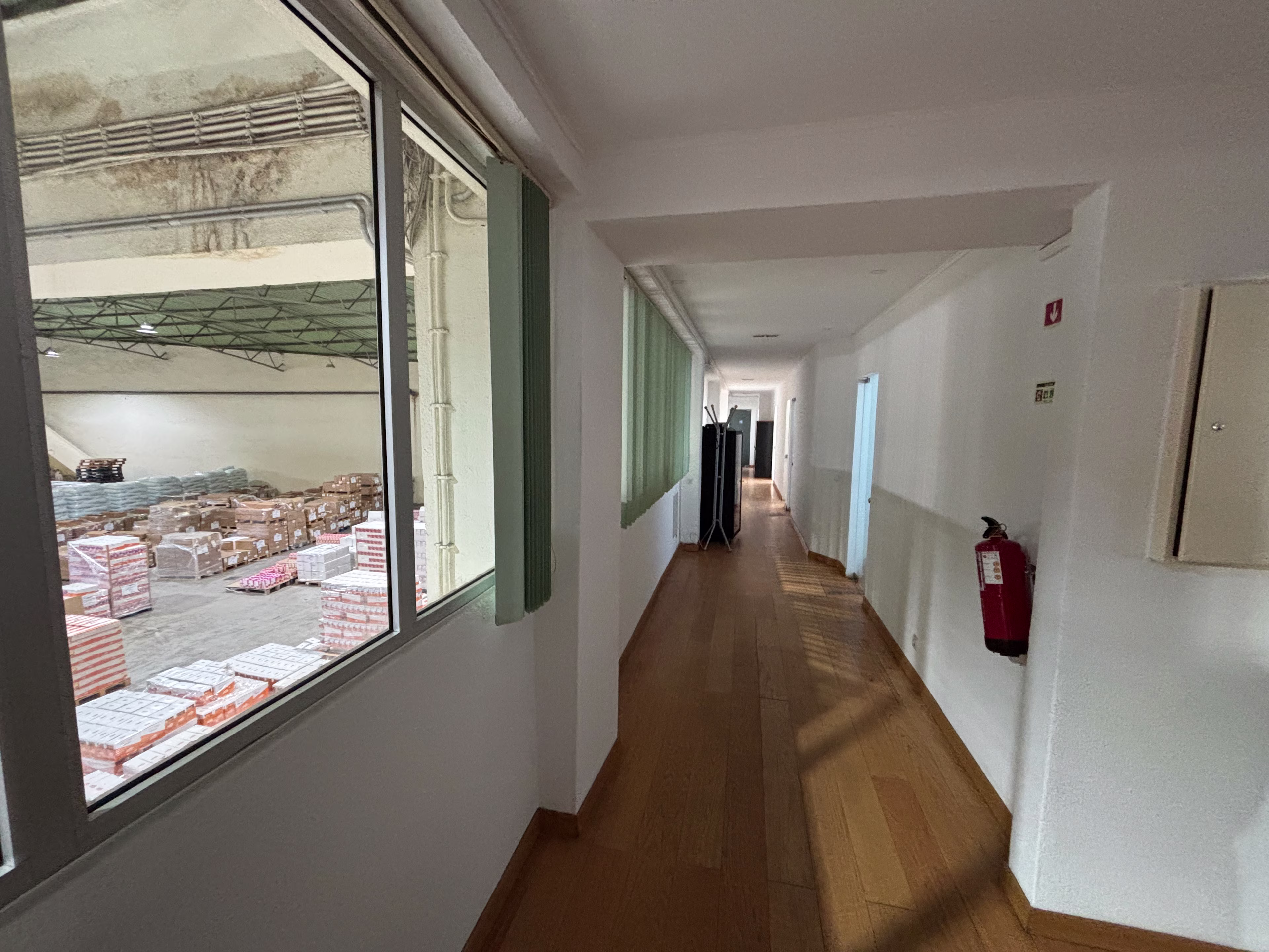 Armazém Camarate (Azinhaga de Fetais)