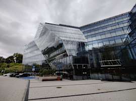 Equal Business Park D