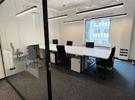 Al. Jana Pawła II 61