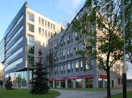 Forum 76 Business Center