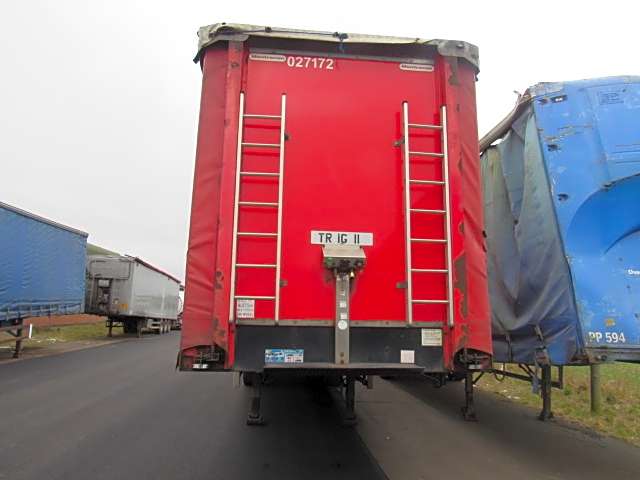 Montracon Curtain sider