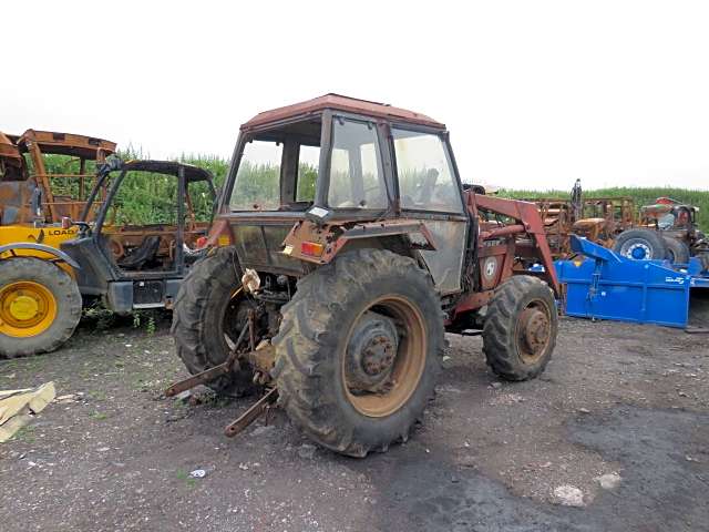 Case 1394 Tractor