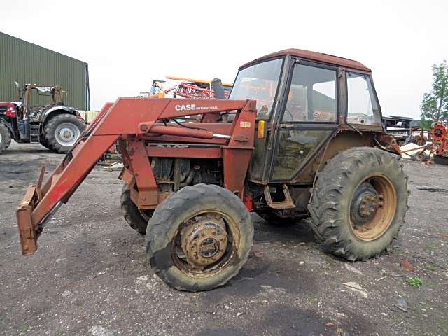 Case 1394 Tractor