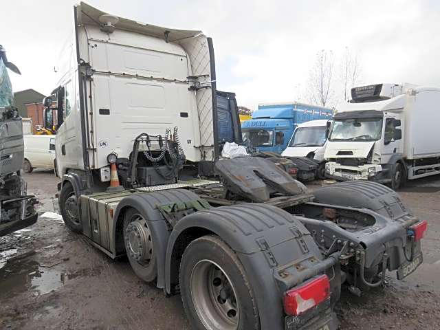Scania R440
