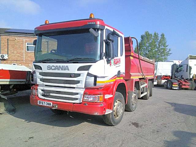 Scania P410 8x4 Tipper
