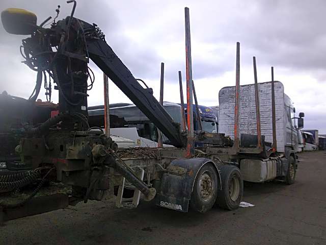 Scania R450 log carrier and