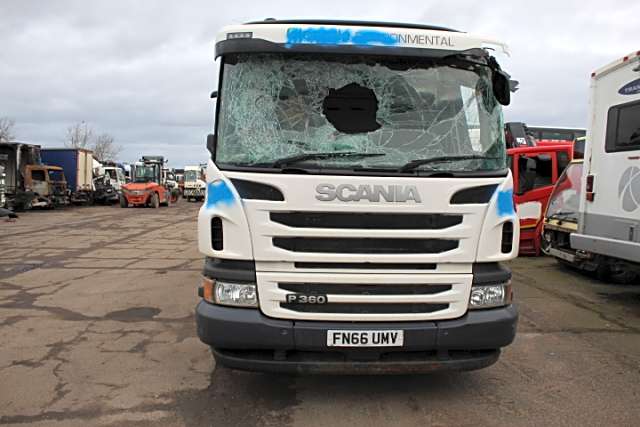 Scania P360 6x4 Tanker