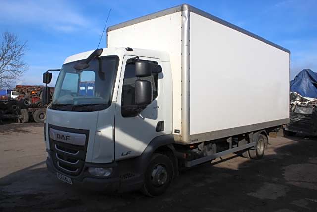 DAF LF 7.5t Box