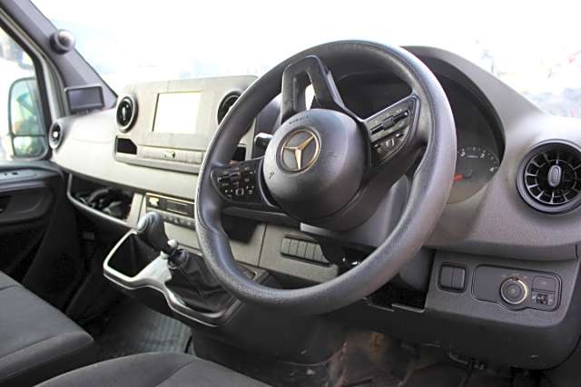 Mercedes Sprinter LWB
