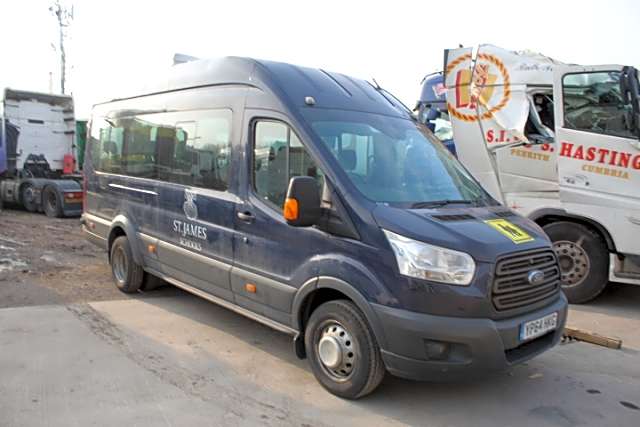 FORD Transit Minibus