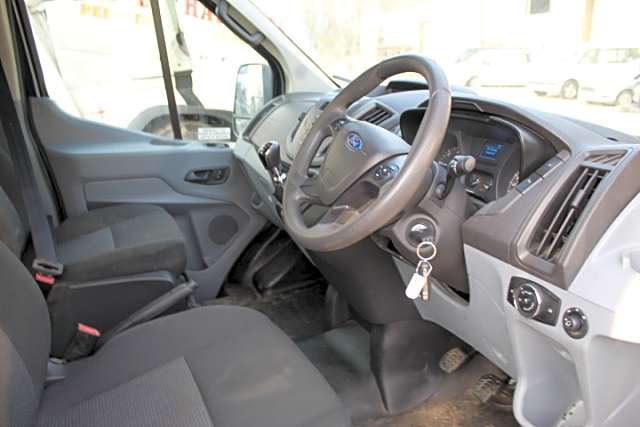 FORD Transit Minibus