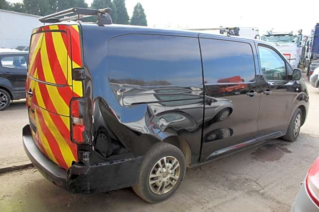 Vauxhall Vivaro F2900