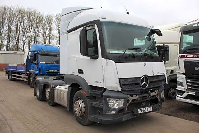 Mercedes 2543