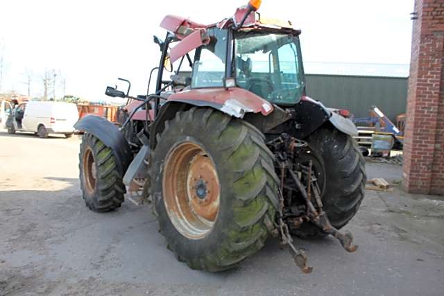 Case MX 135